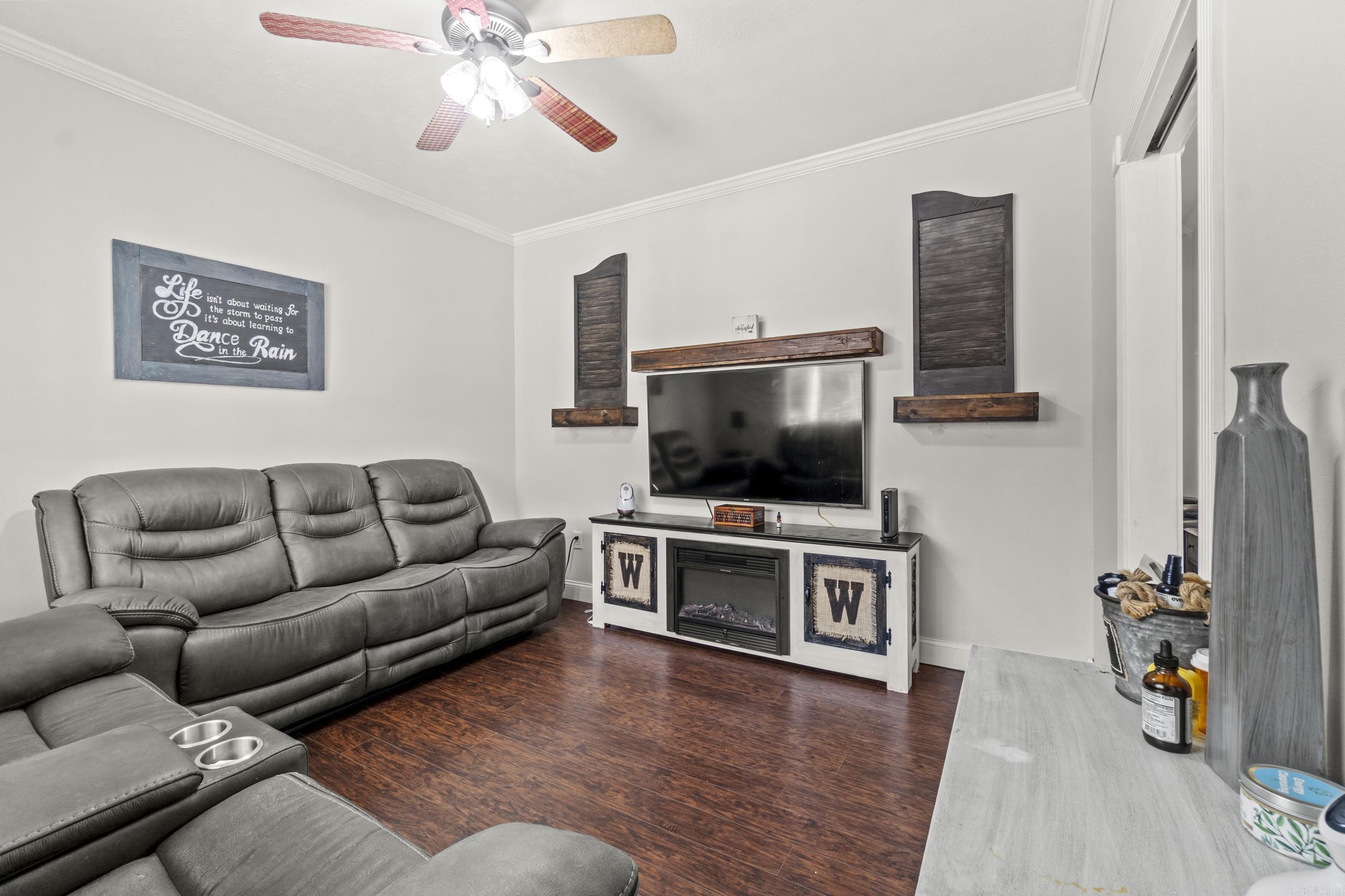 EDEN PARK ESTATES - Residential