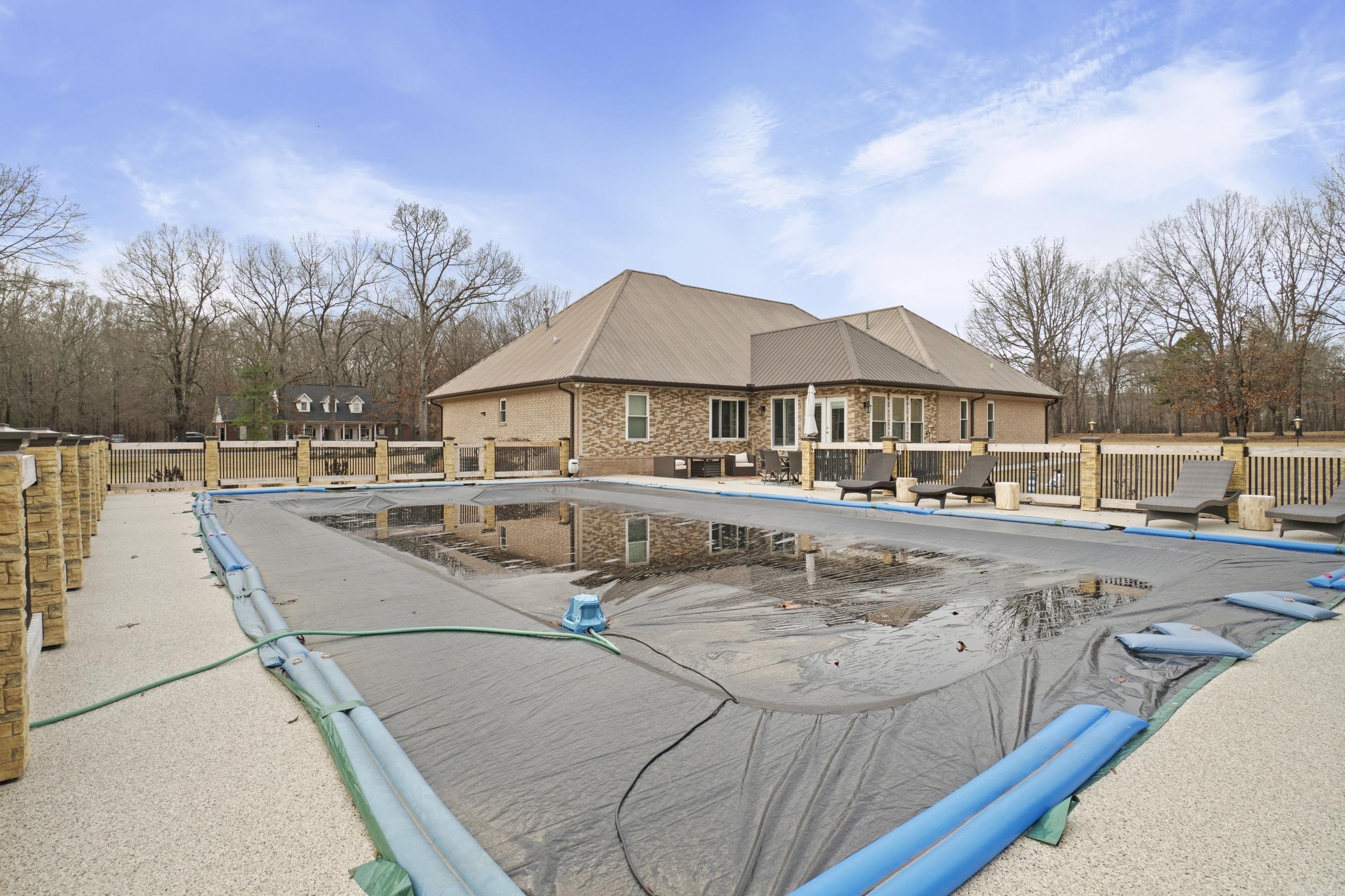 EDEN PARK ESTATES - Residential