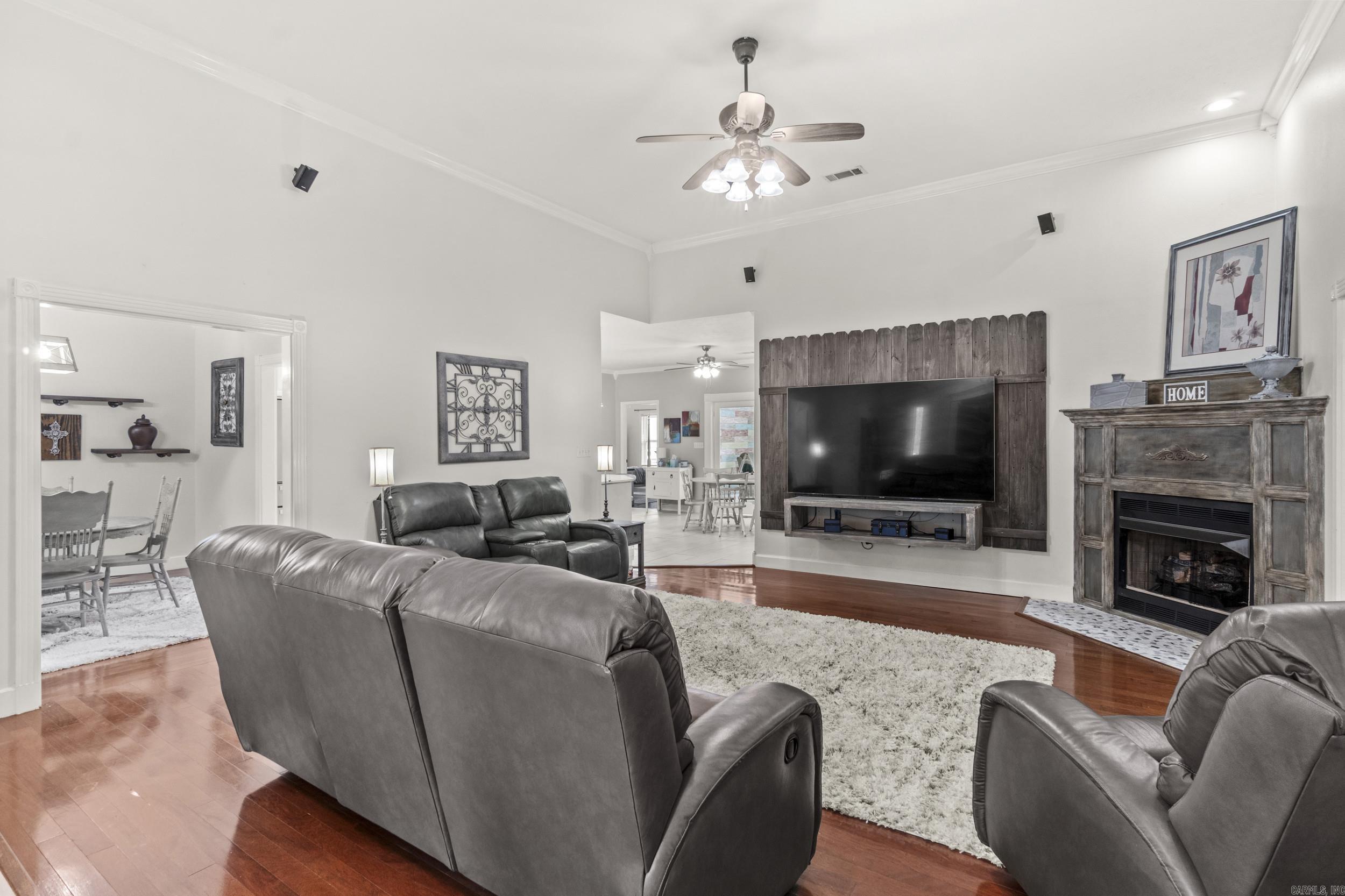 EDEN PARK ESTATES - Residential