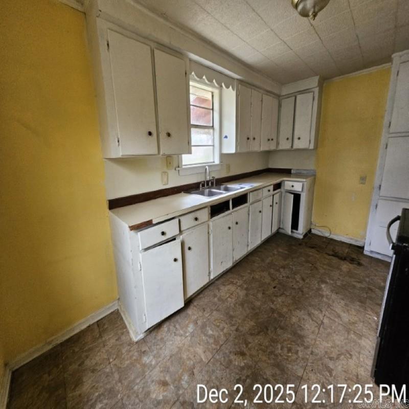 CLIFTONS ADDN - Residential