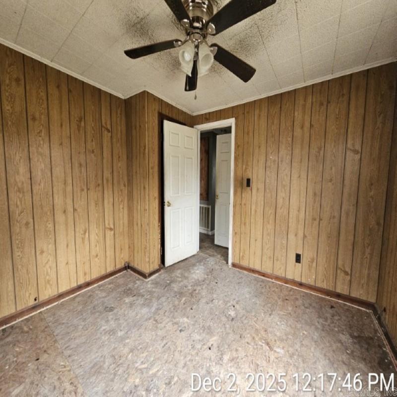 CLIFTONS ADDN - Residential