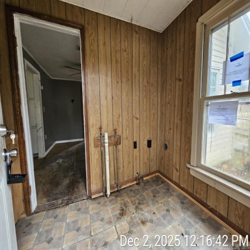 CLIFTONS ADDN - Residential