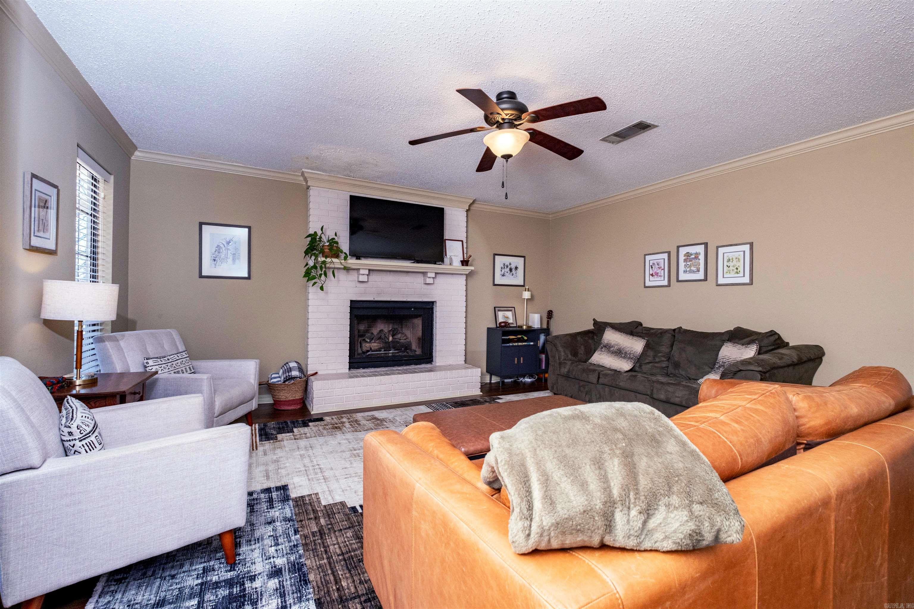 PARKWAY PLACE - Residential