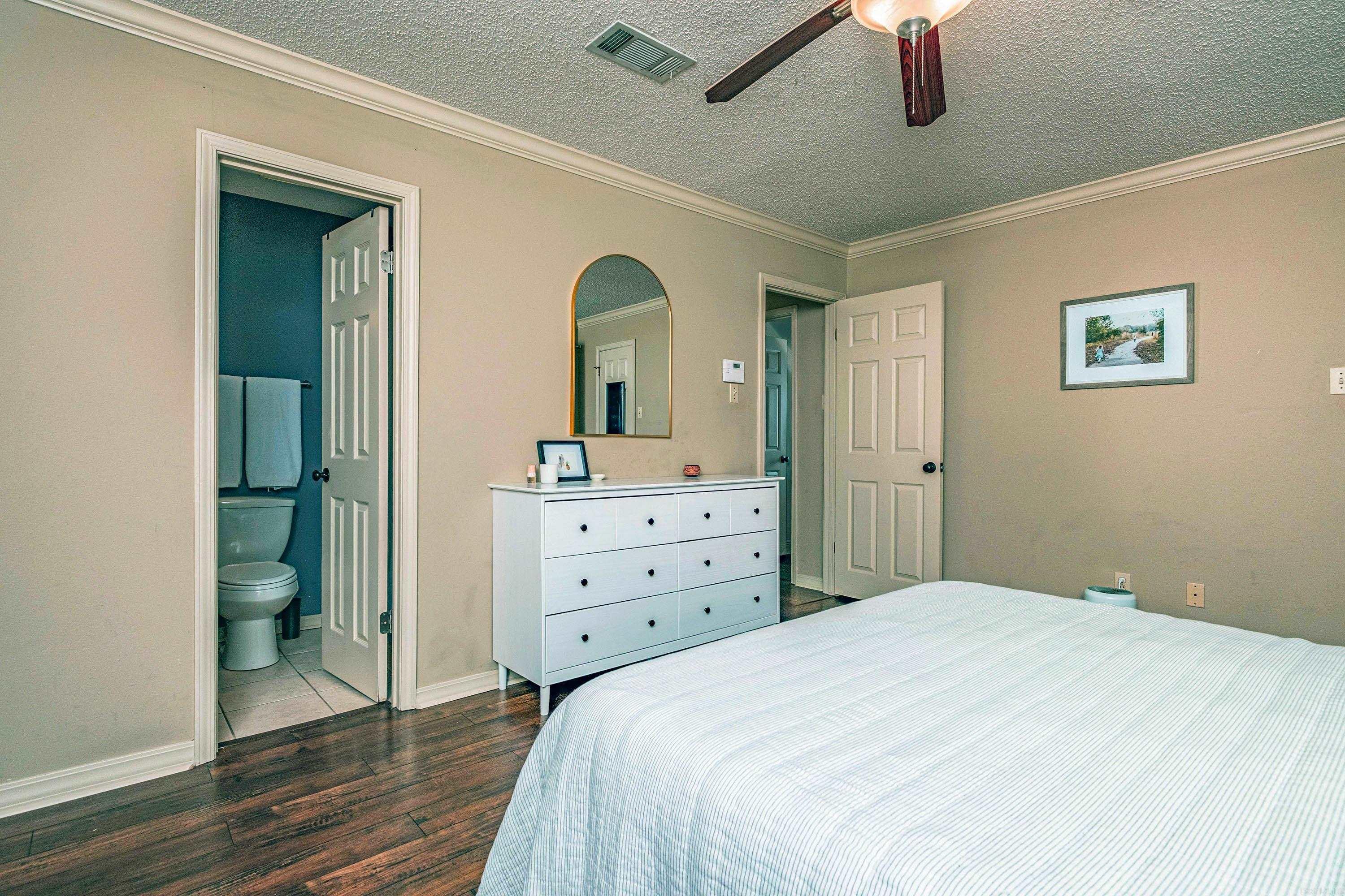 PARKWAY PLACE - Residential