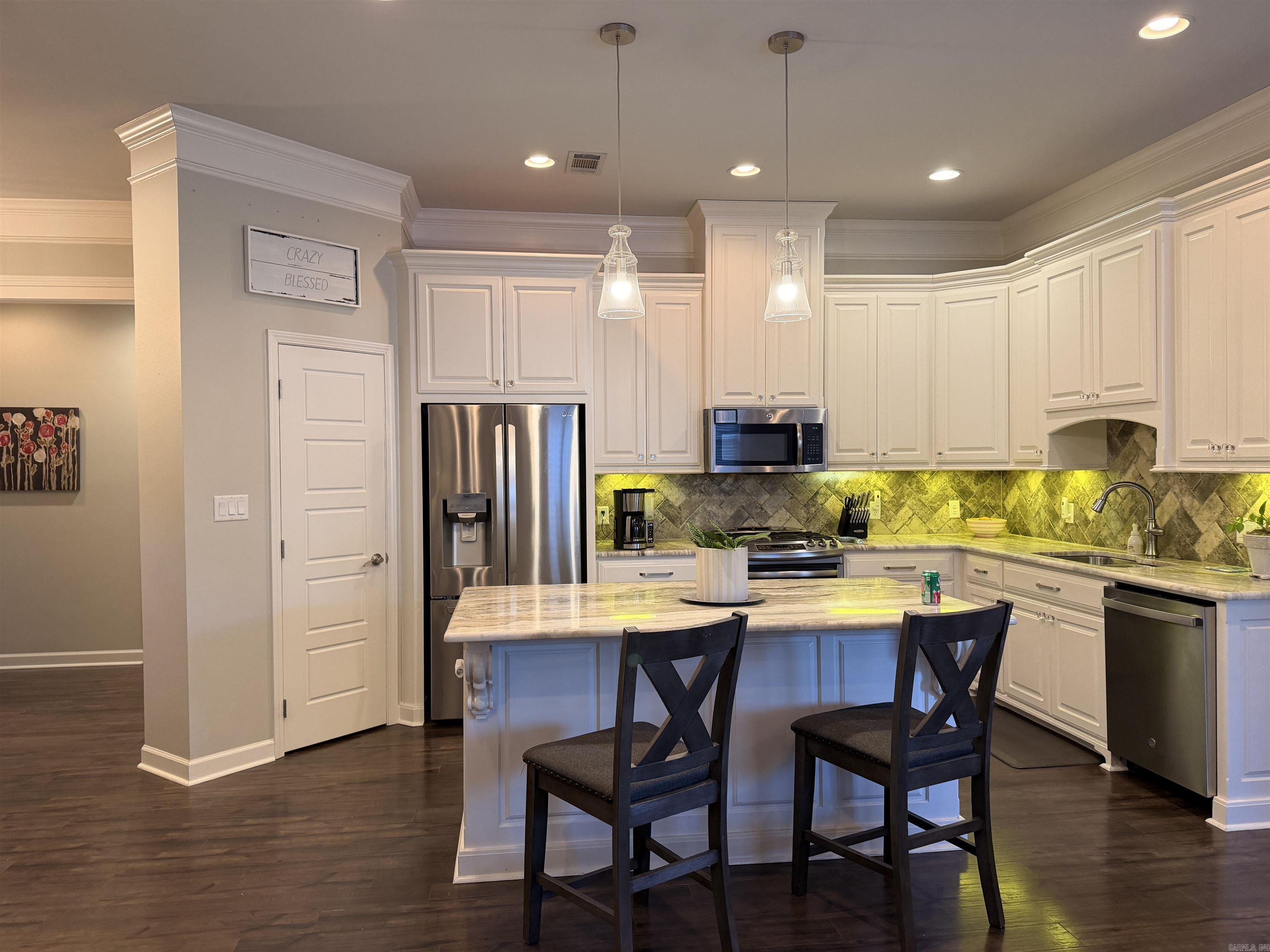 Kanis Creek - Residential