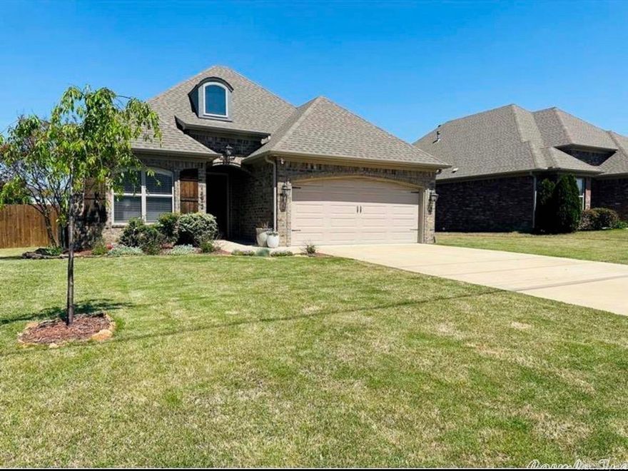 Under contract before listing.  Great one level, no carpet and spacious lot compared to neighbors.