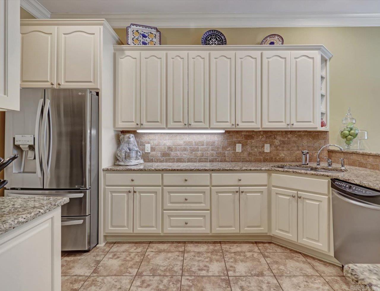 BURCHWOOD COVE - Residential