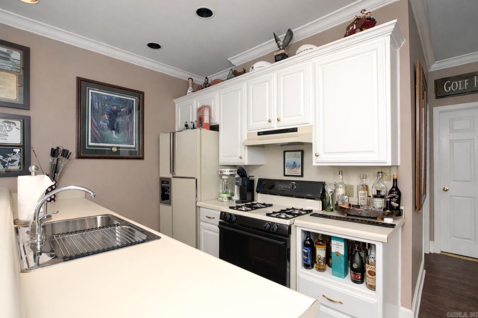 LONGMEADOW ADD - Residential