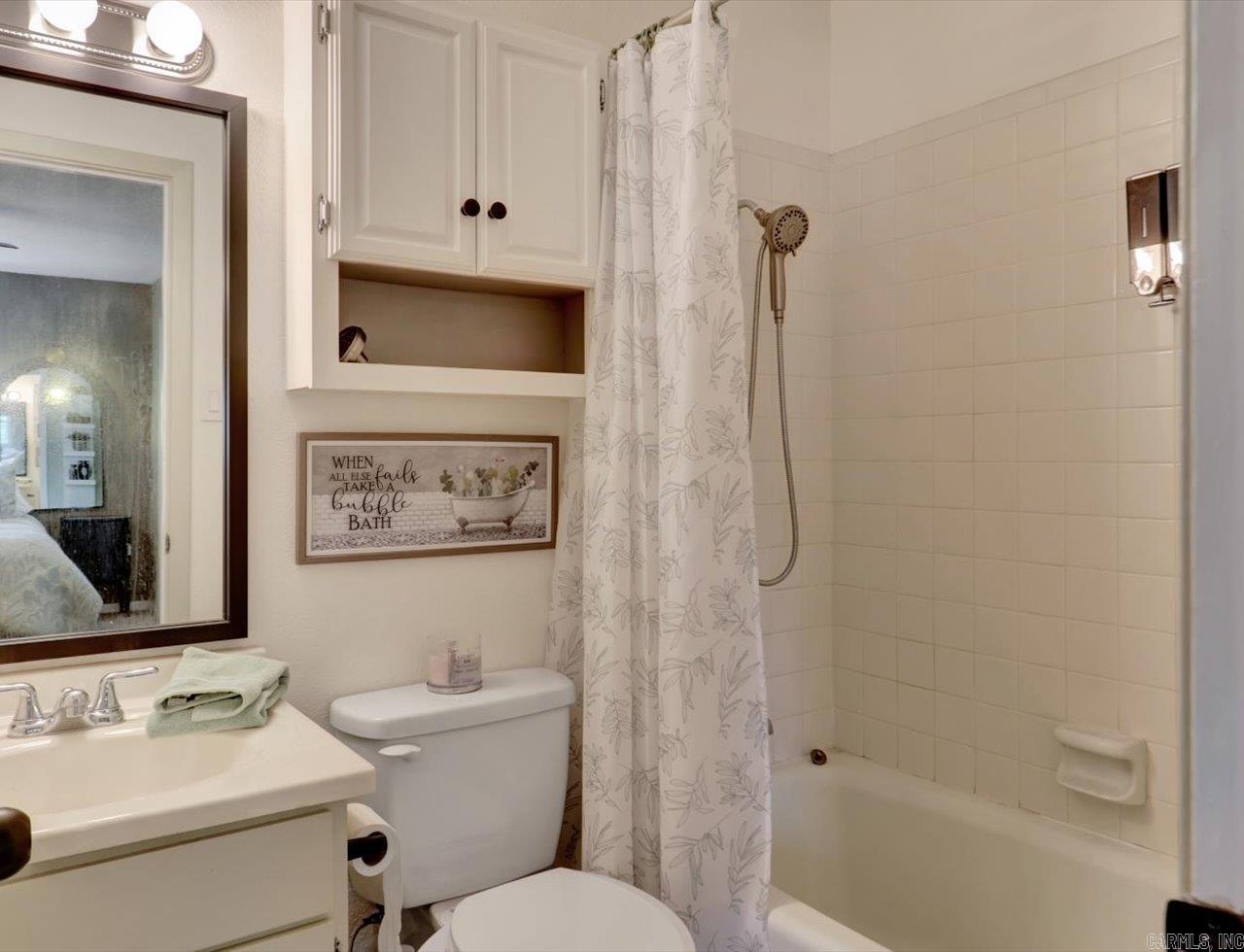 SUTTON PLACE HPR - Residential