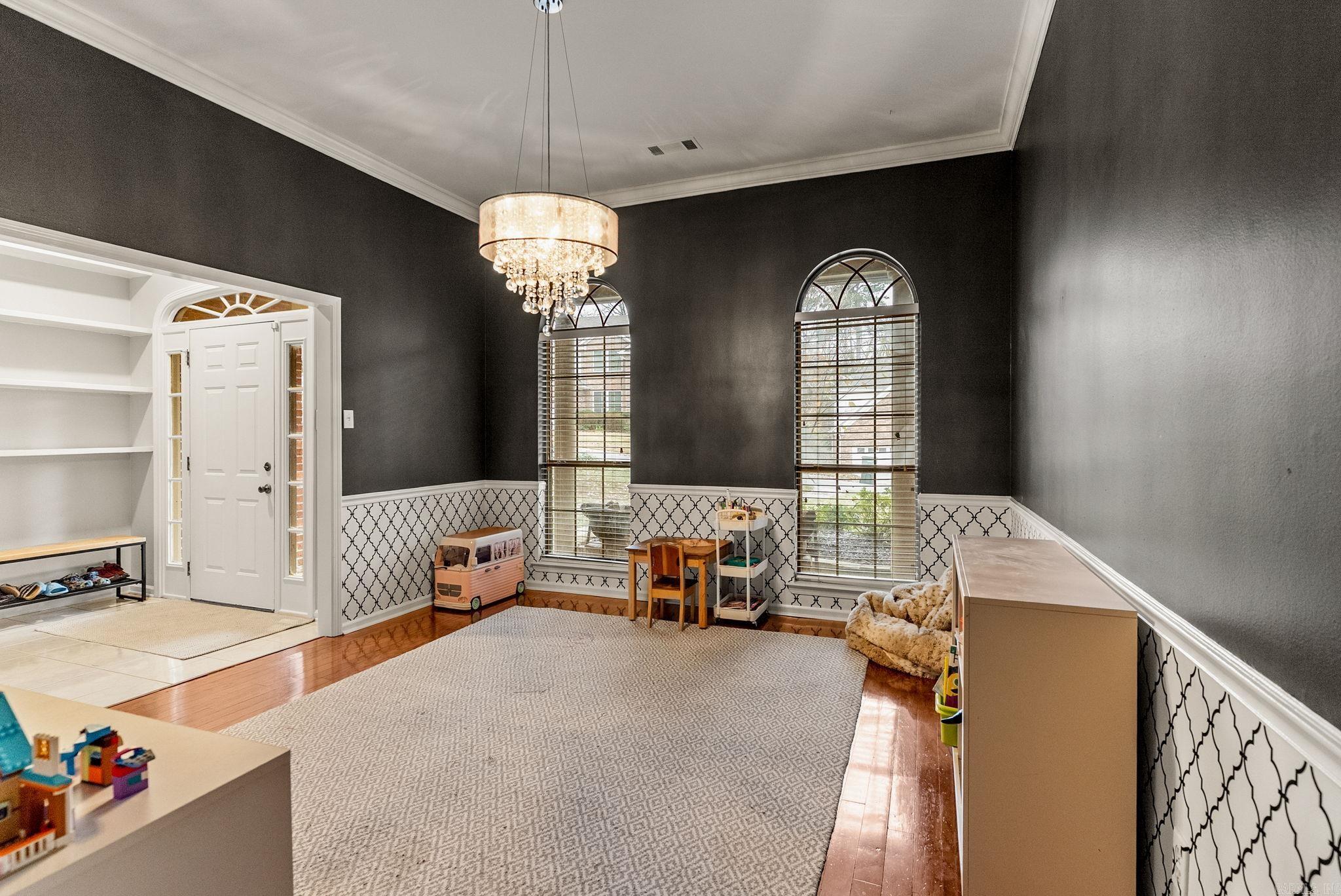 ST CHARLES ADDN - Residential