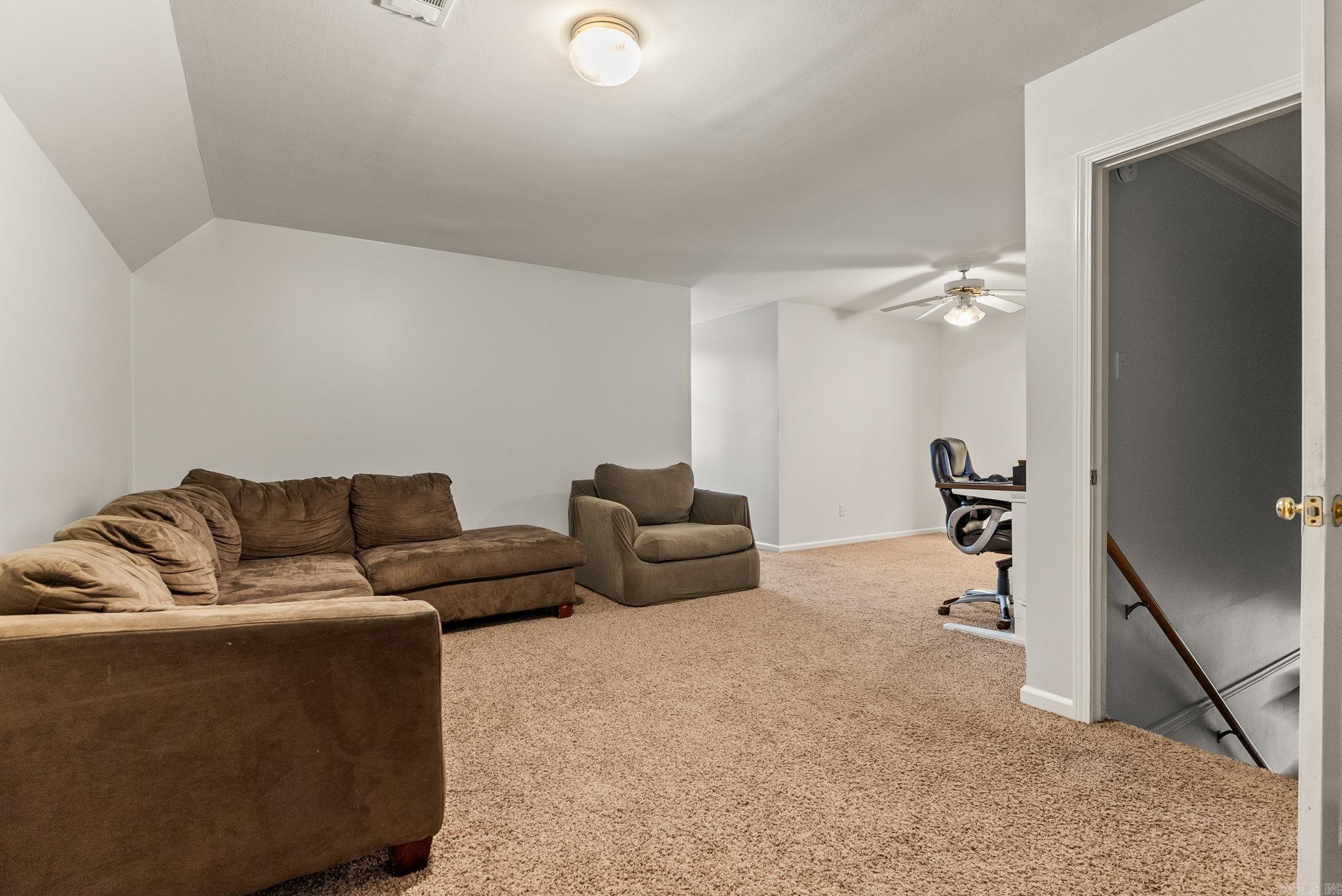 ST CHARLES ADDN - Residential