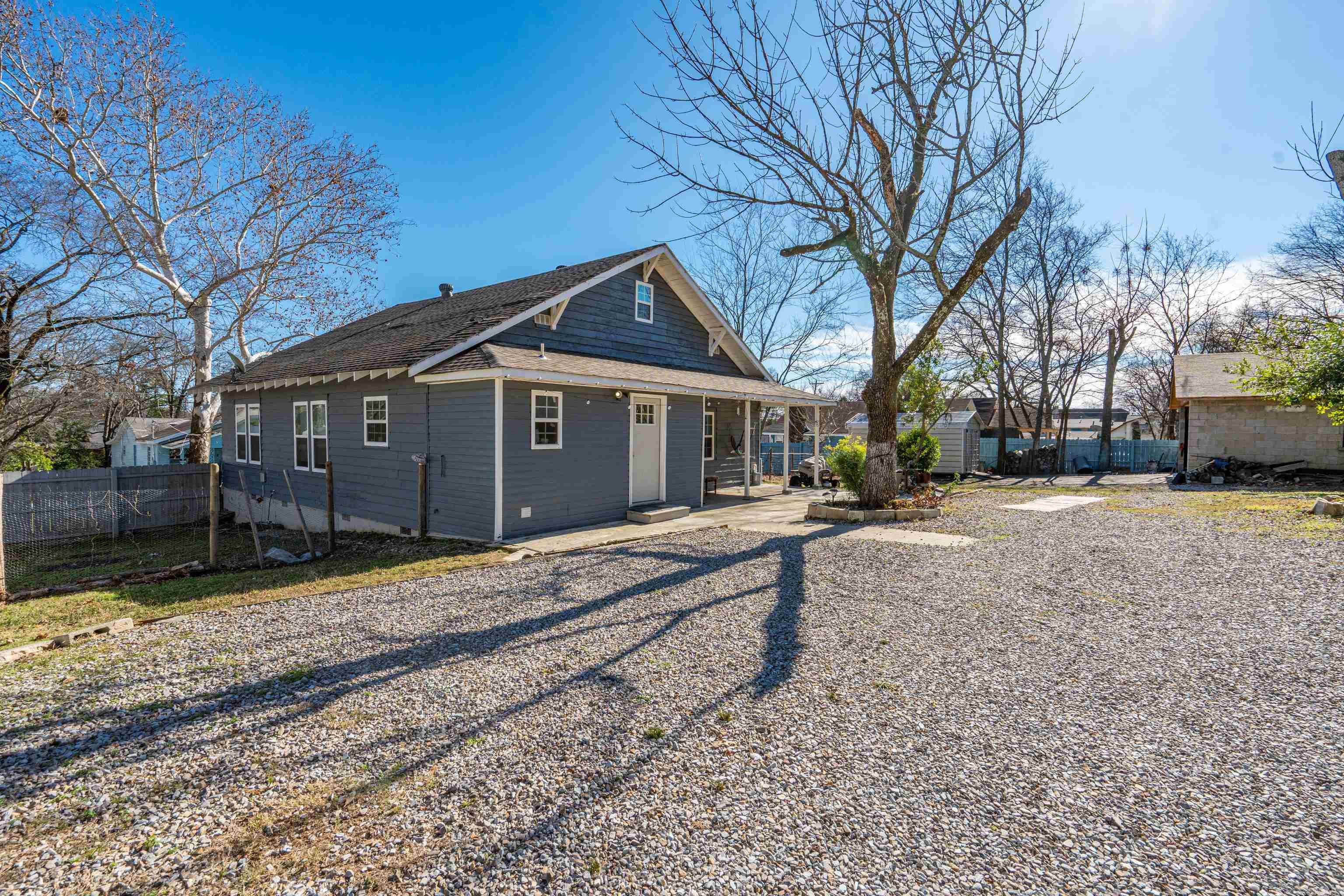 BRAUGHTONS - Residential