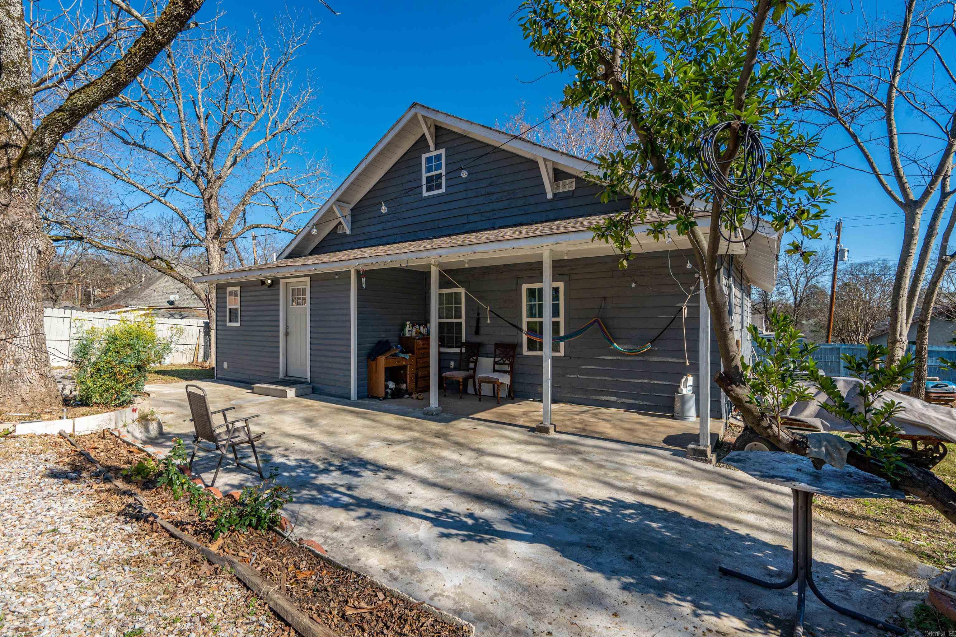 BRAUGHTONS - Residential