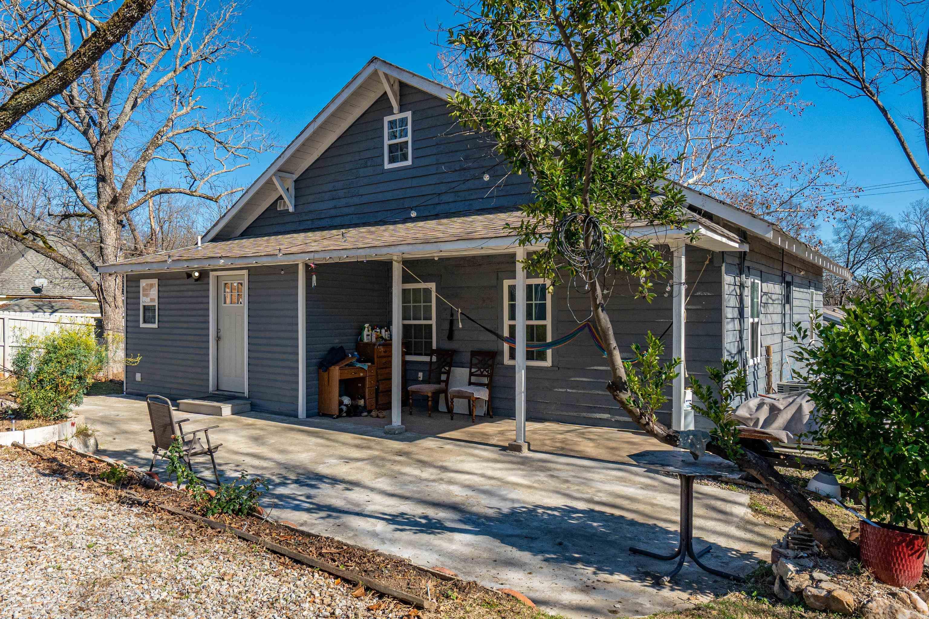 BRAUGHTONS - Residential