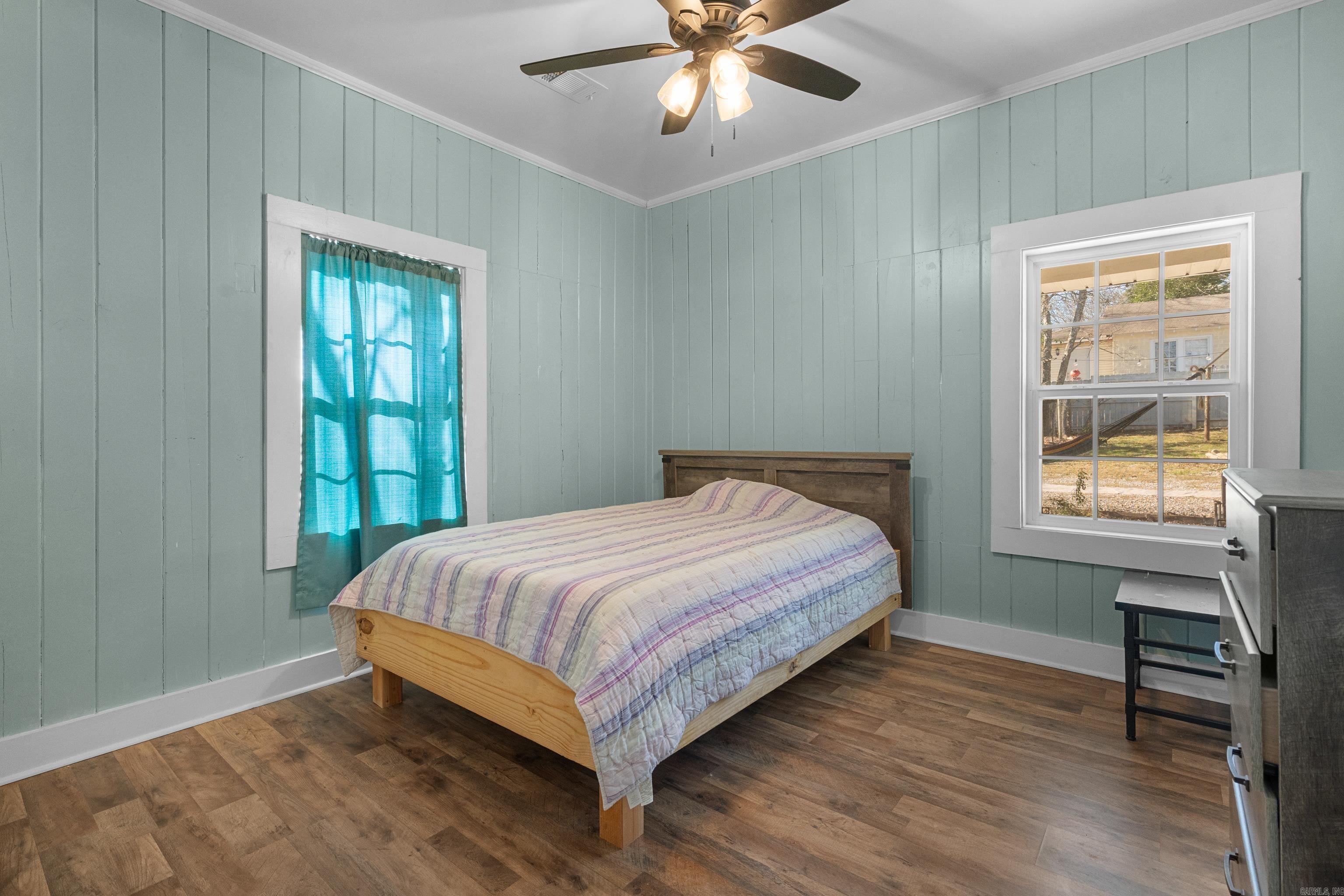 BRAUGHTONS - Residential