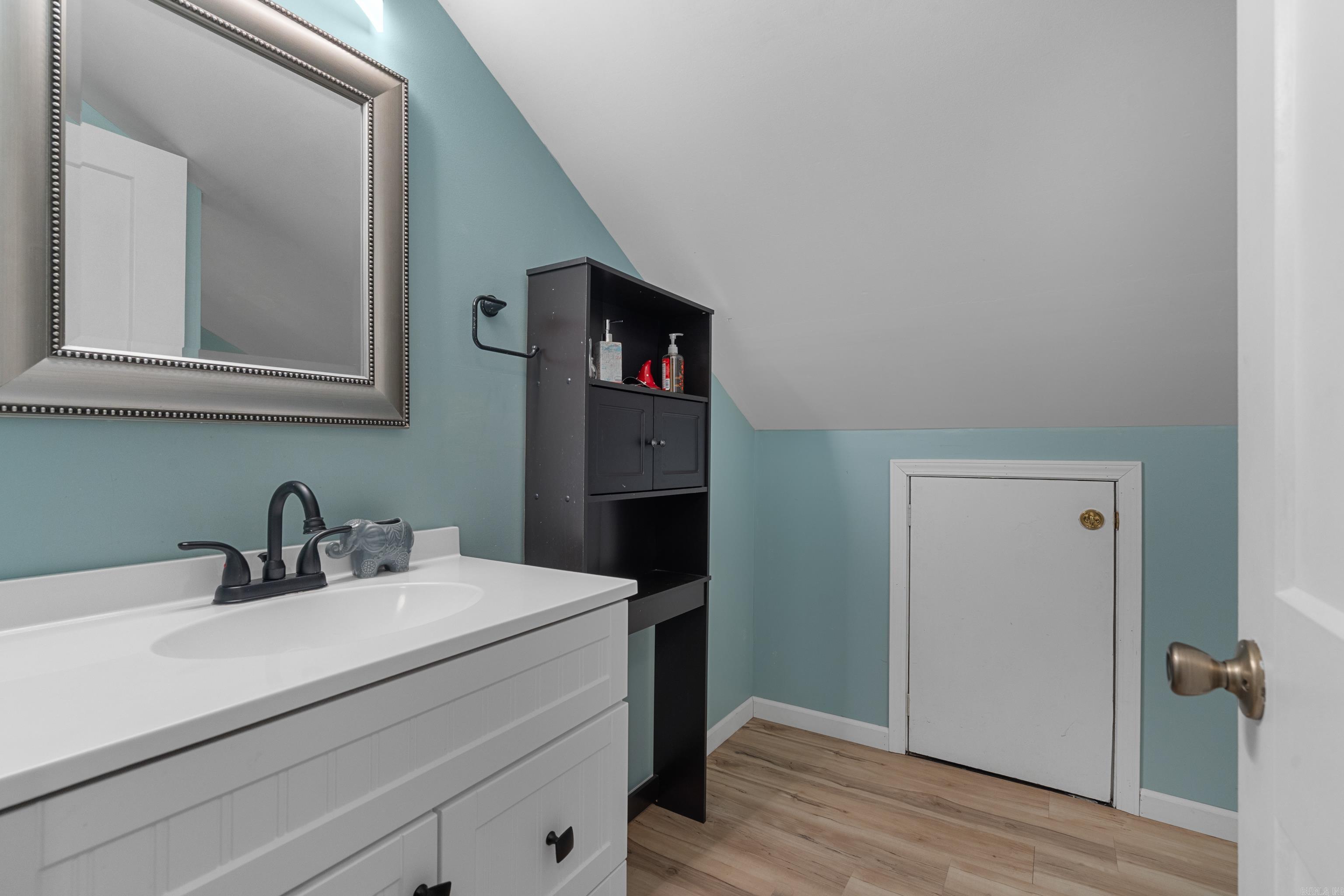 BRAUGHTONS - Residential