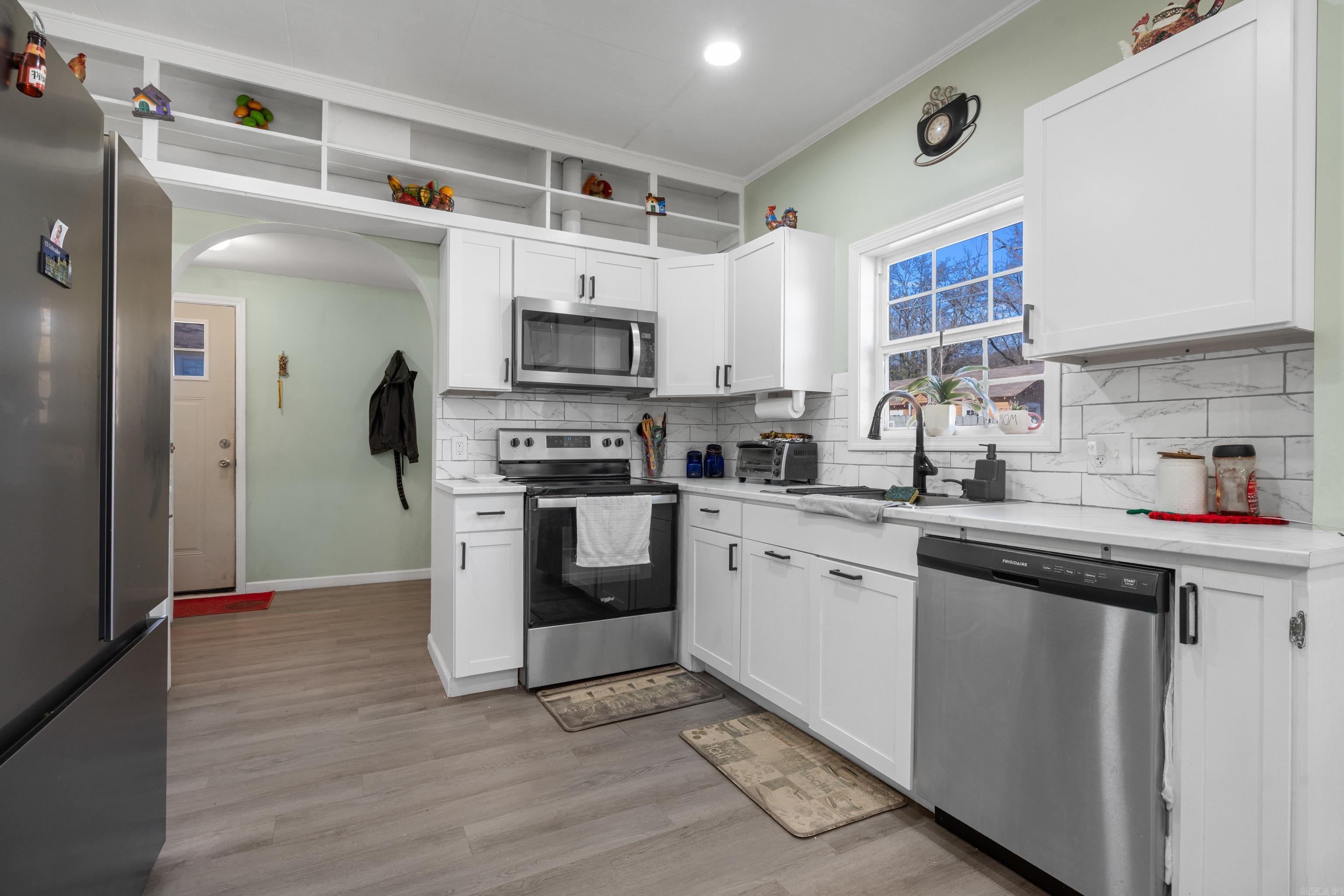 BRAUGHTONS - Residential