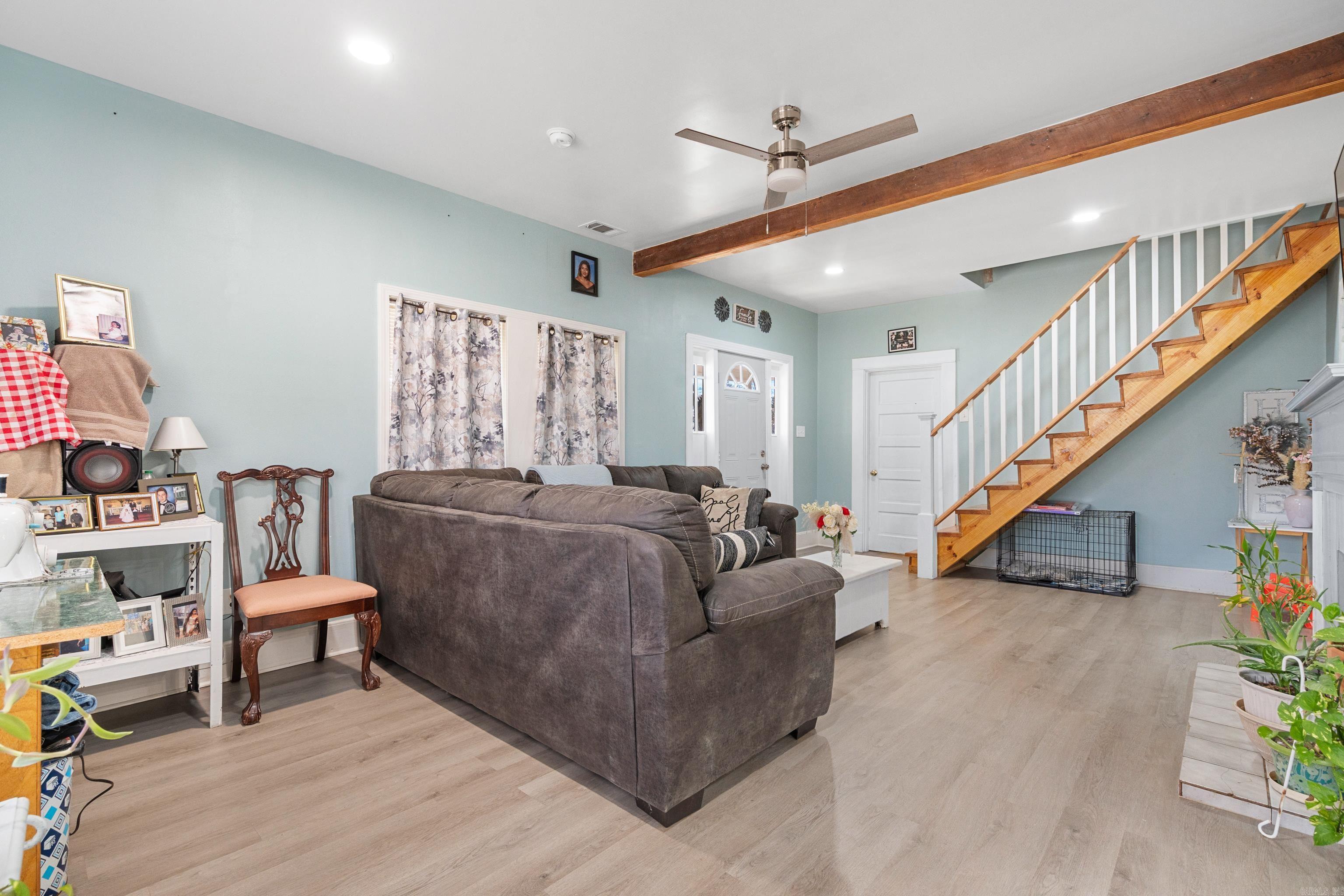 BRAUGHTONS - Residential