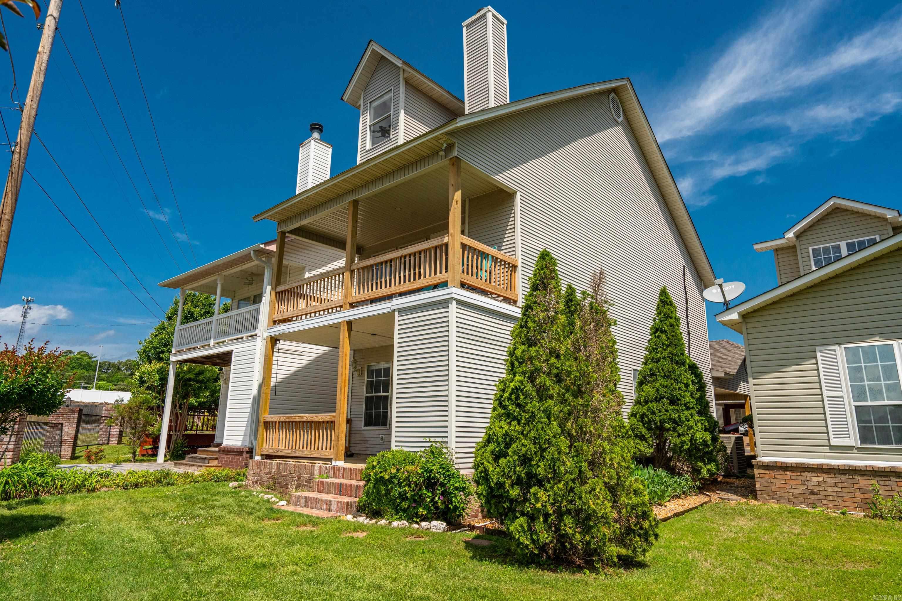 Lake Point Garden Homes - Residential