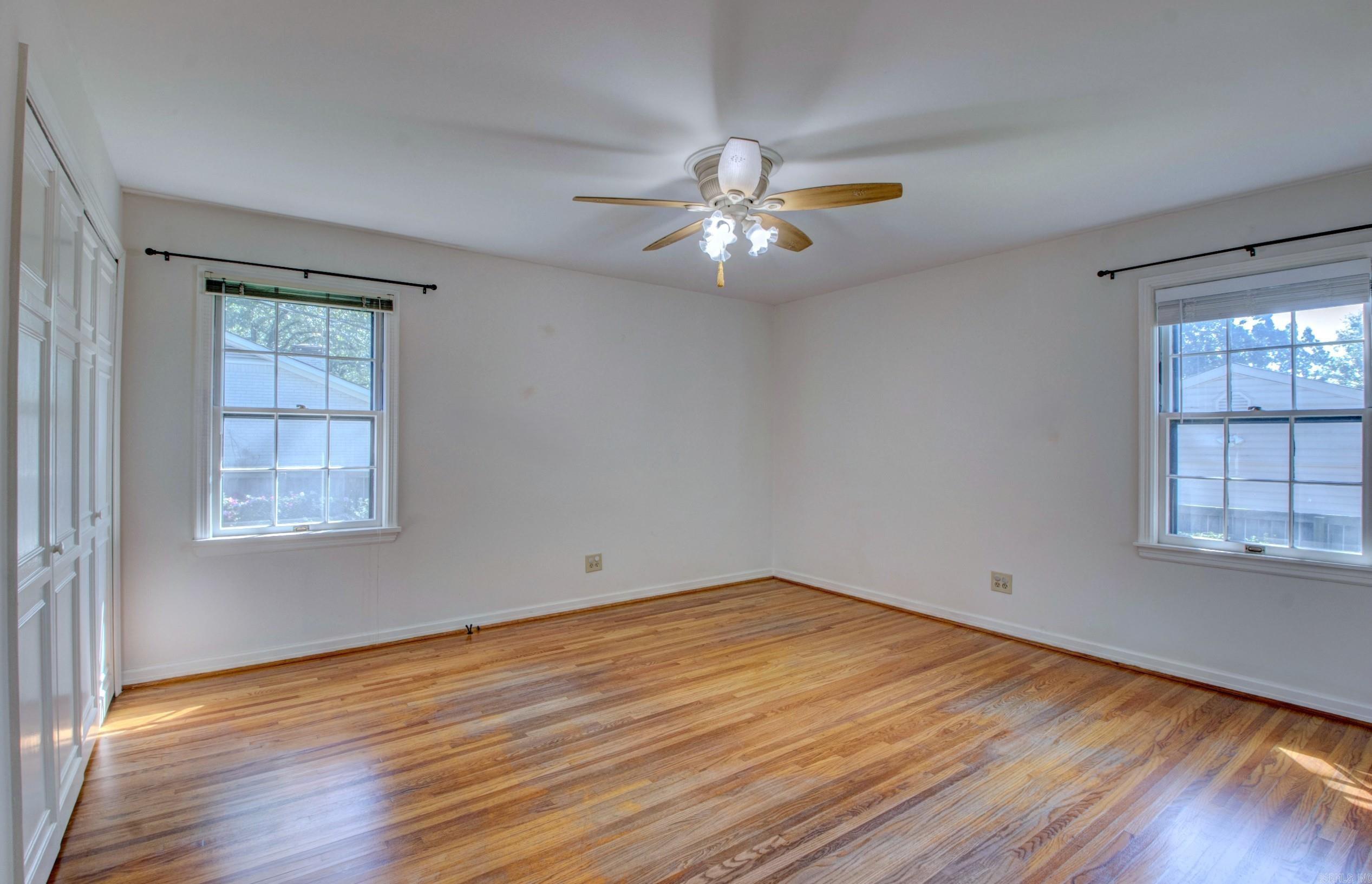 BRIARWOOD - Residential