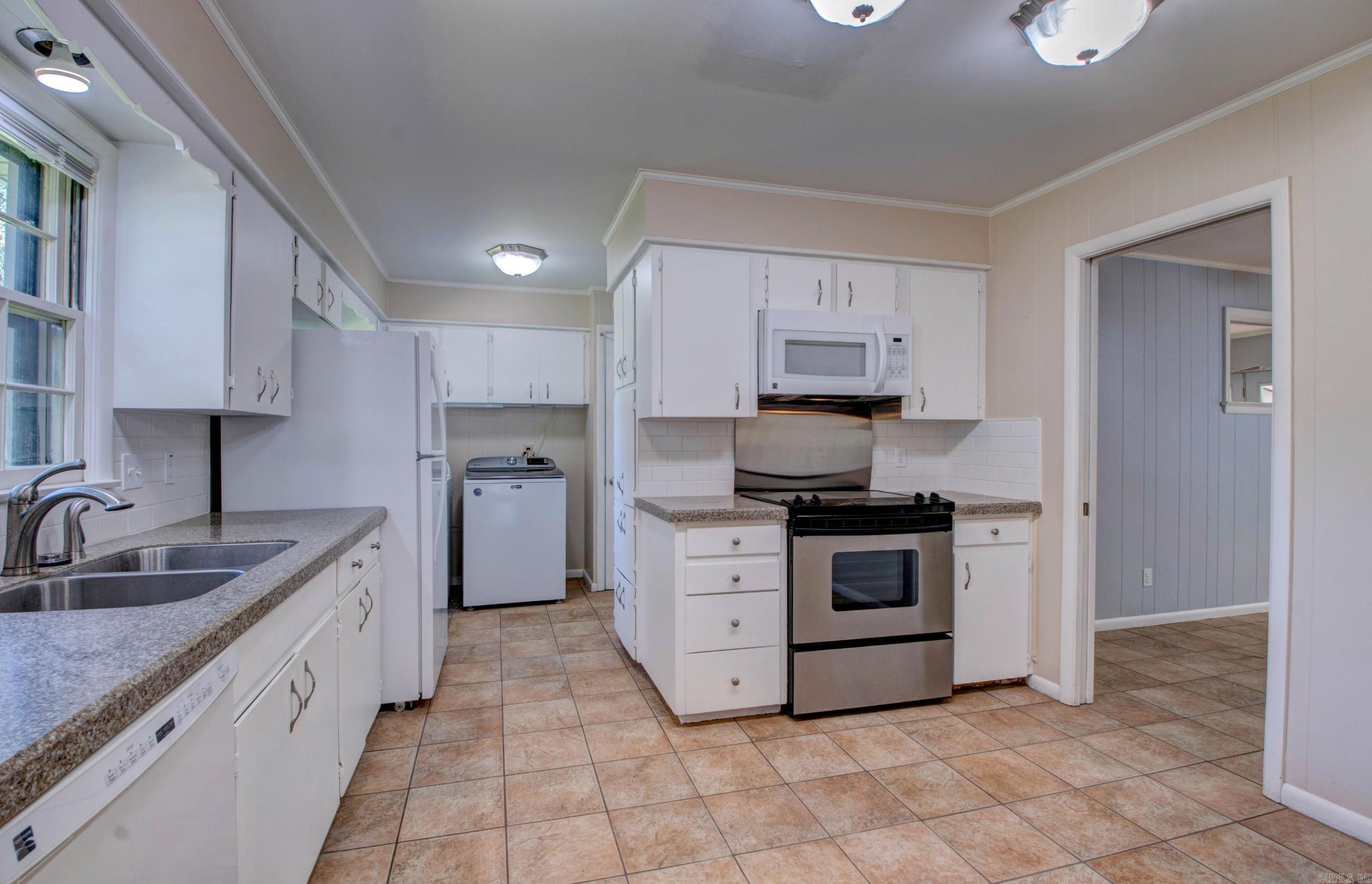 BRIARWOOD - Residential