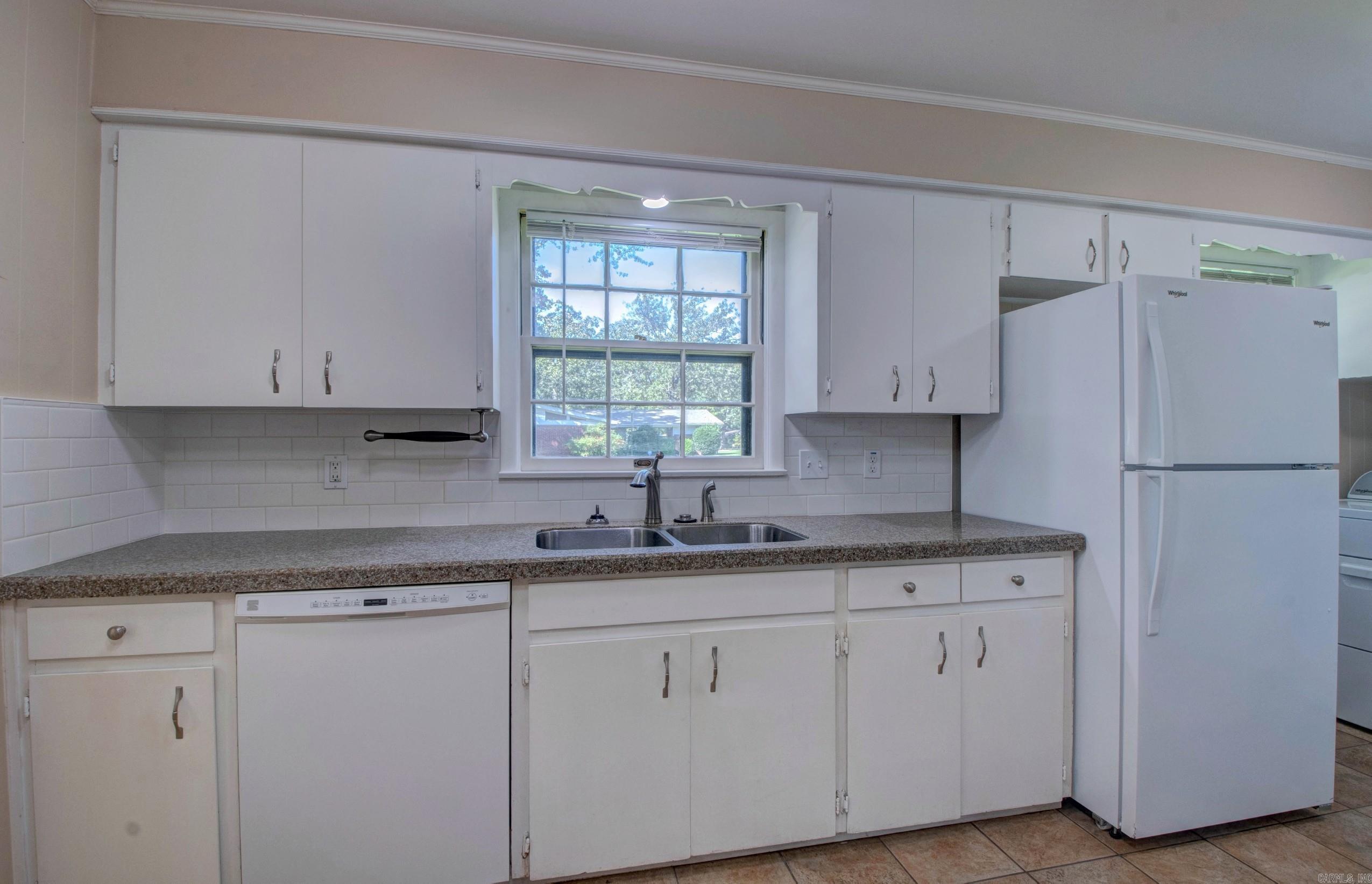 BRIARWOOD - Residential