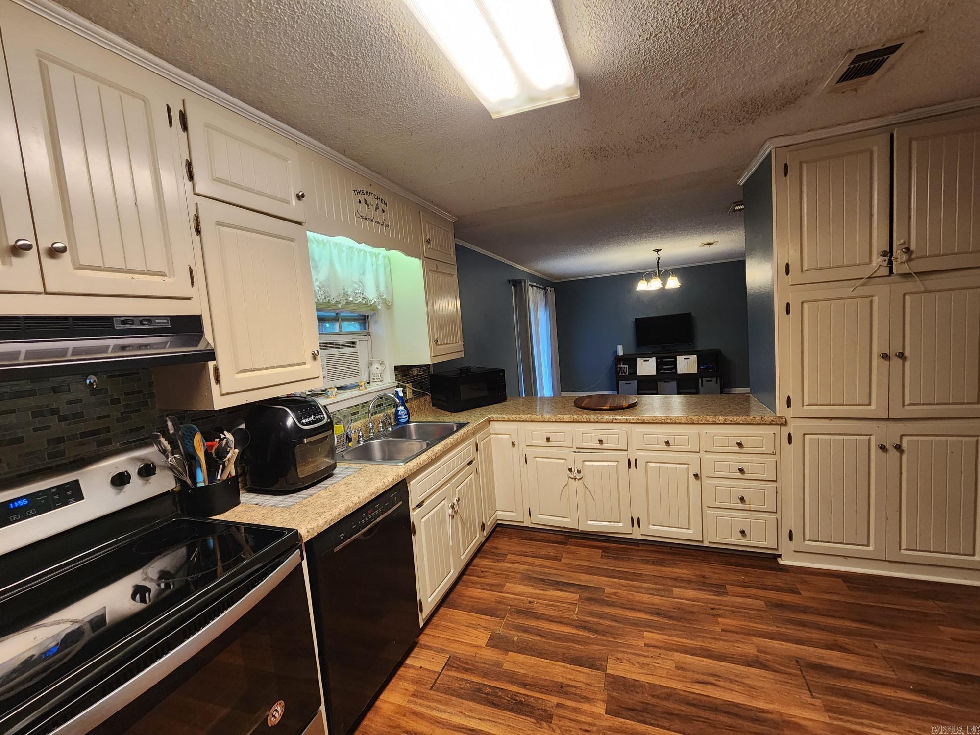 CLOVERDALE ADD (SEARCY) - Residential