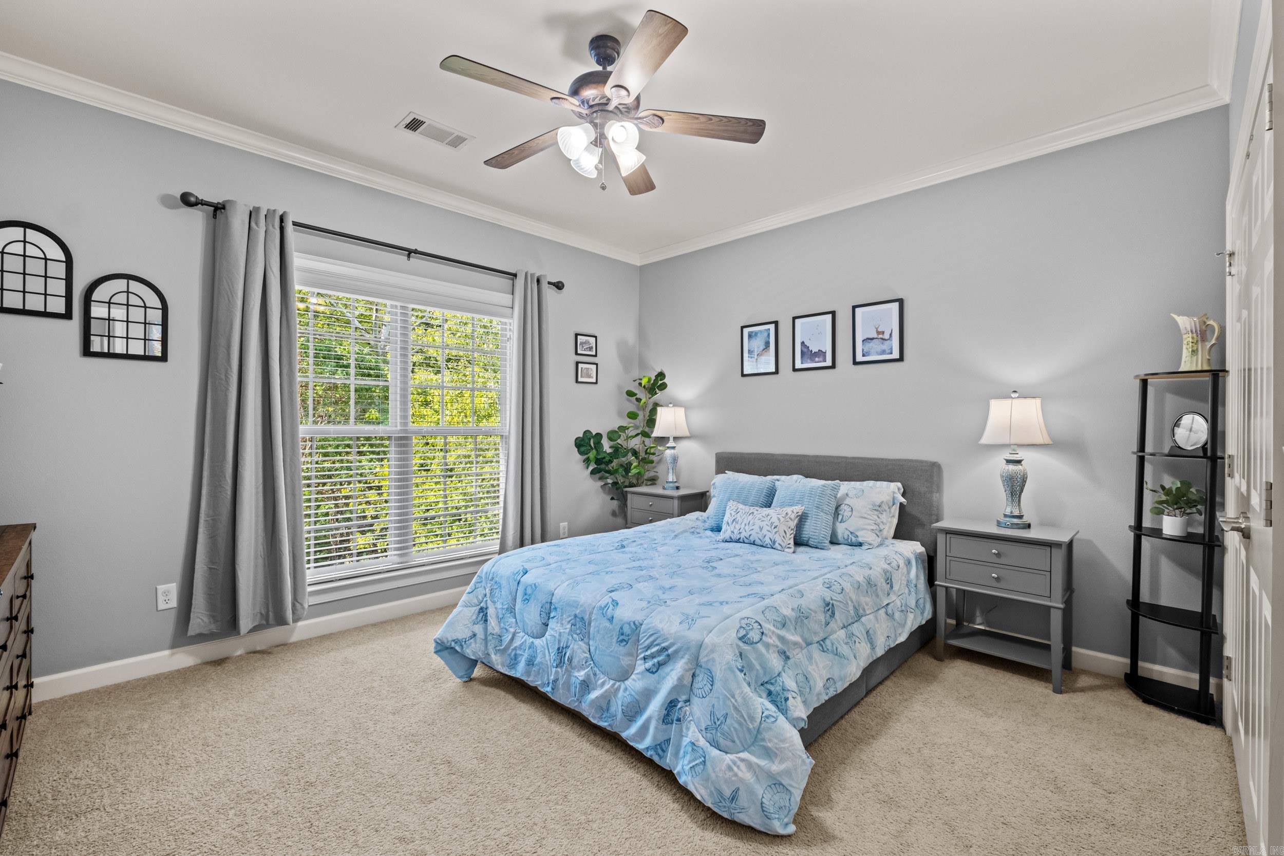 WOODLANDS EDGE - Residential