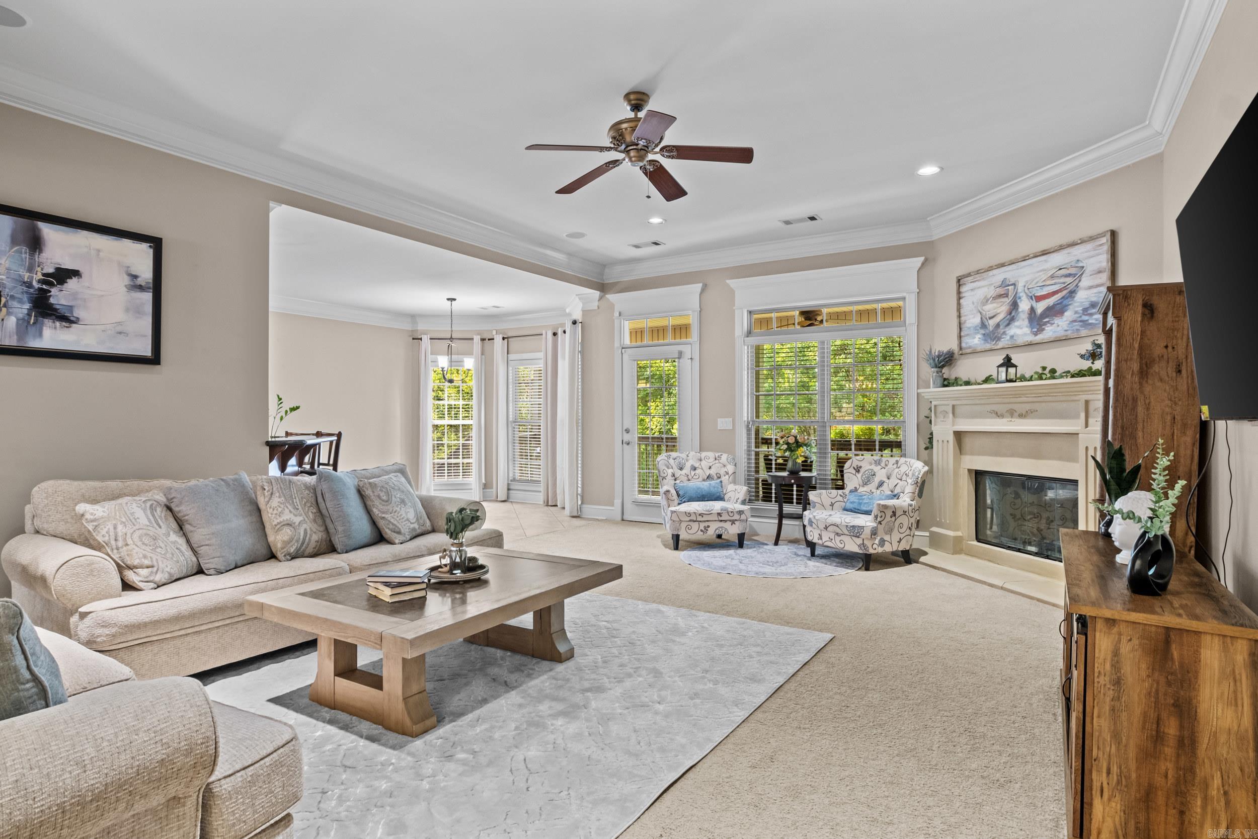 WOODLANDS EDGE - Residential