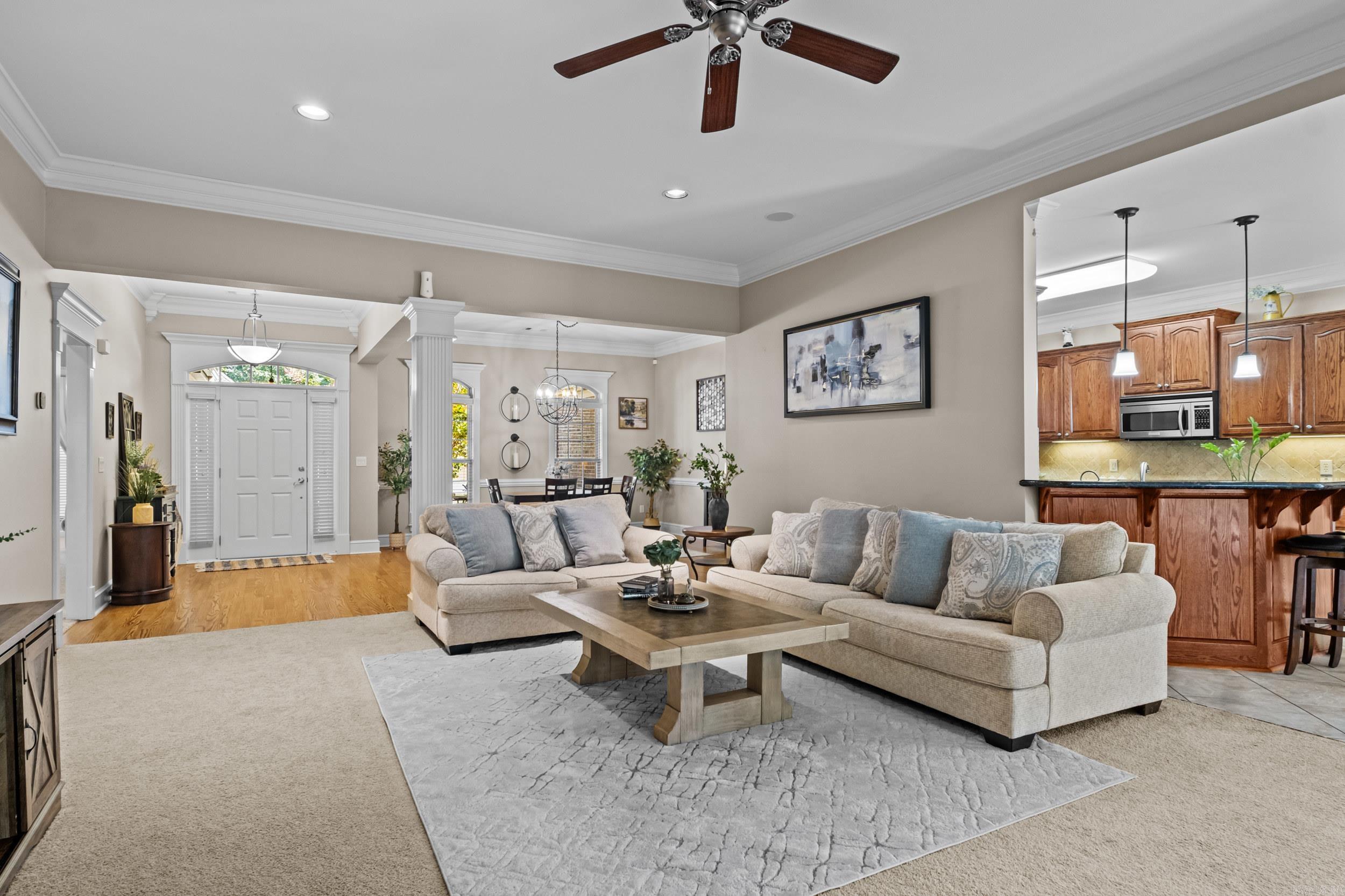 WOODLANDS EDGE - Residential