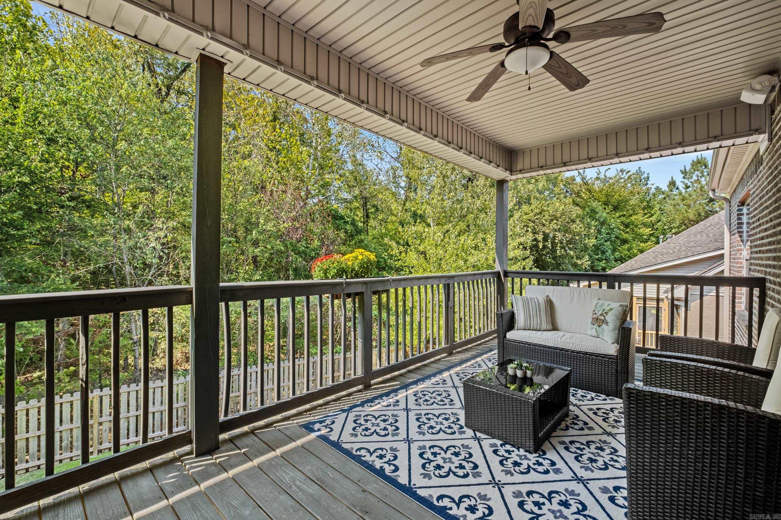 WOODLANDS EDGE - Residential