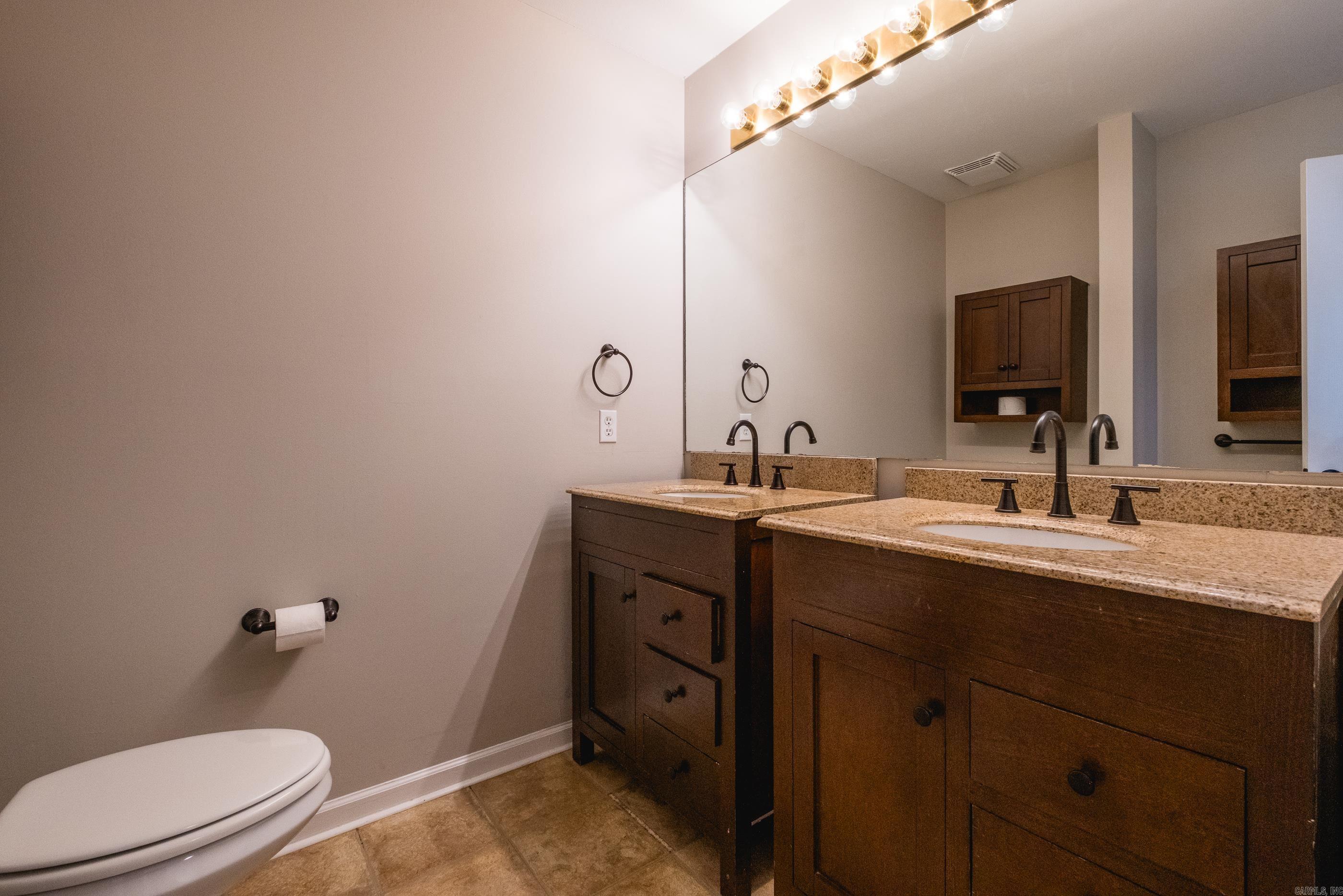 CHERRY CREEK ADDN - Residential