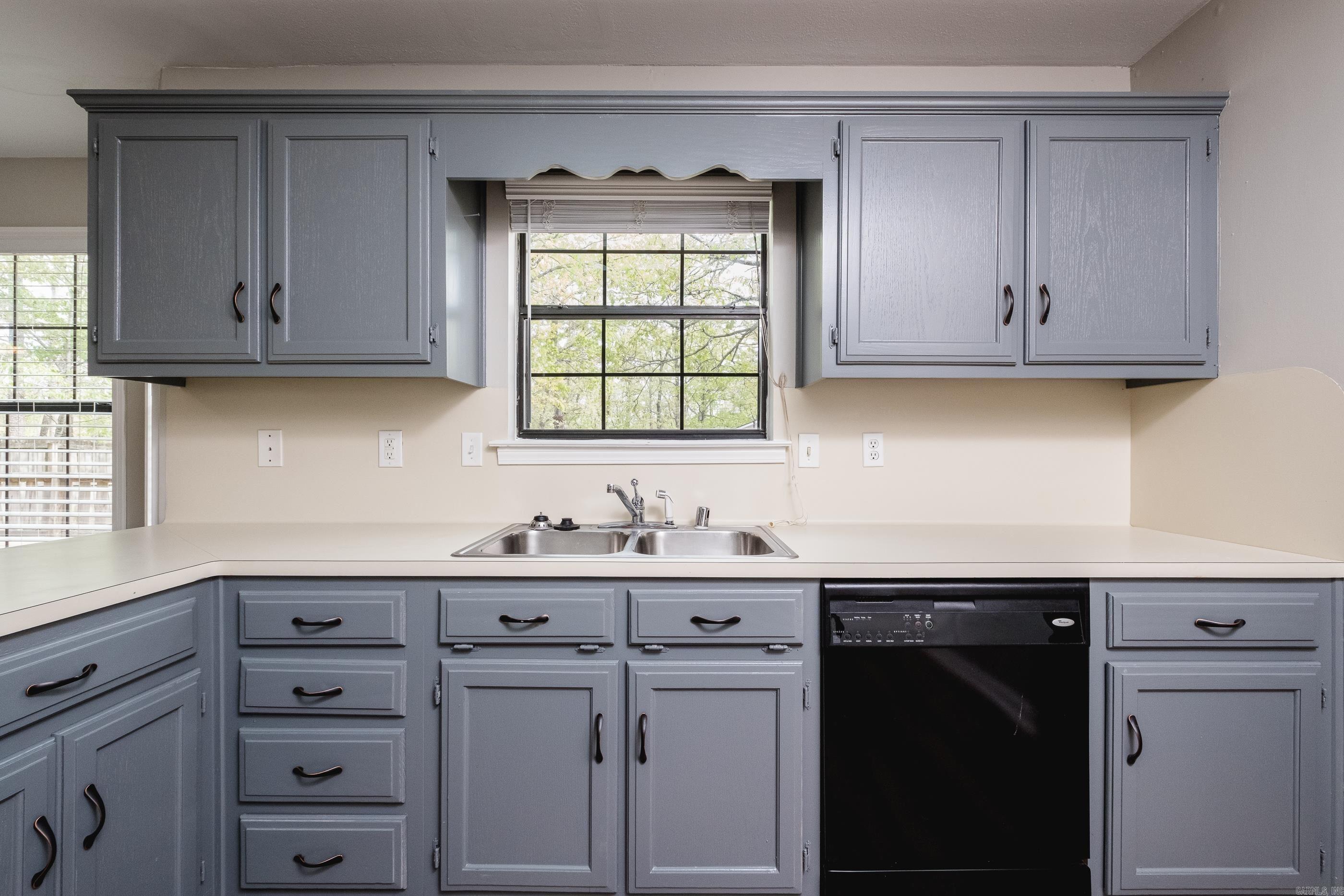 CHERRY CREEK ADDN - Residential