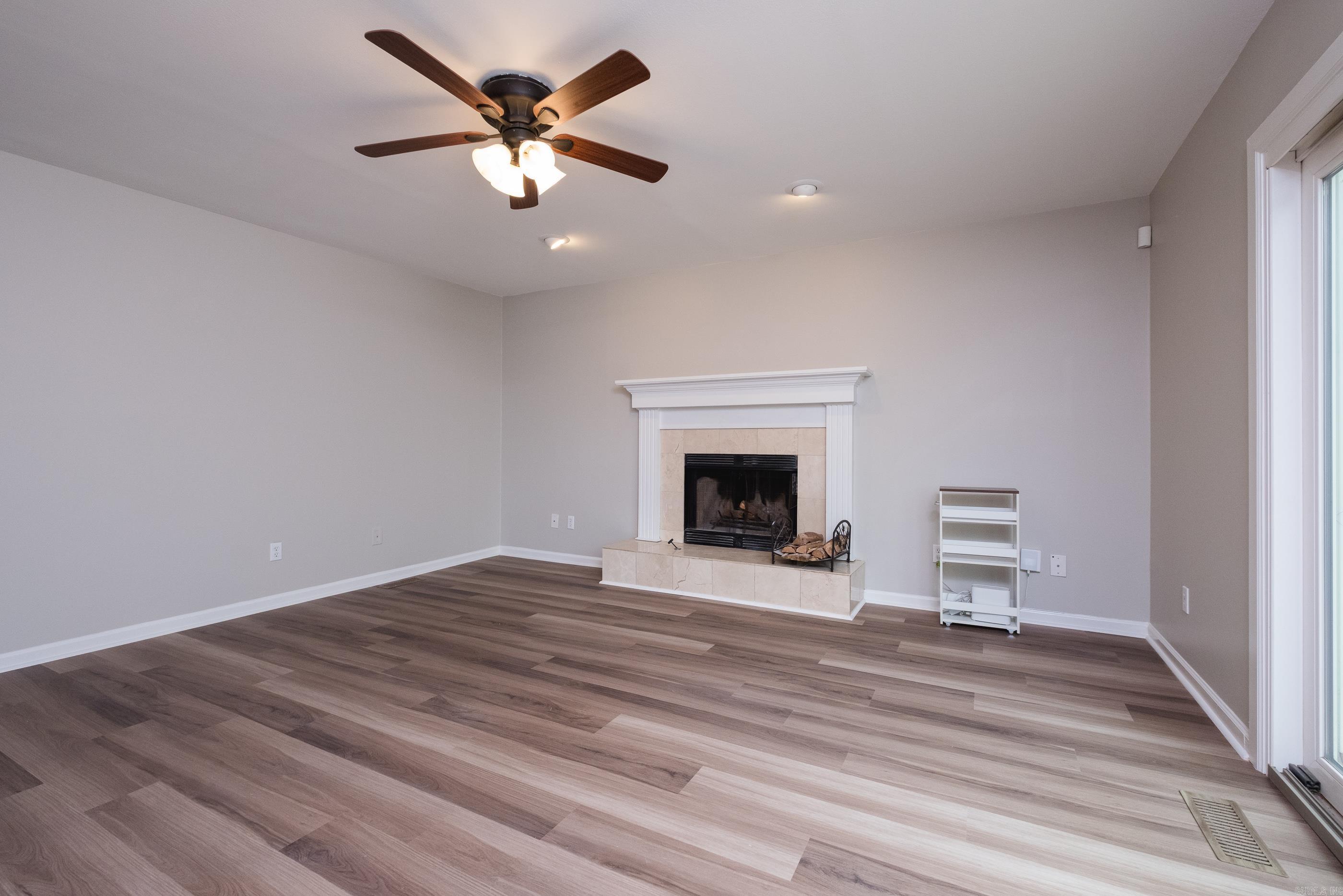 CHERRY CREEK ADDN - Residential