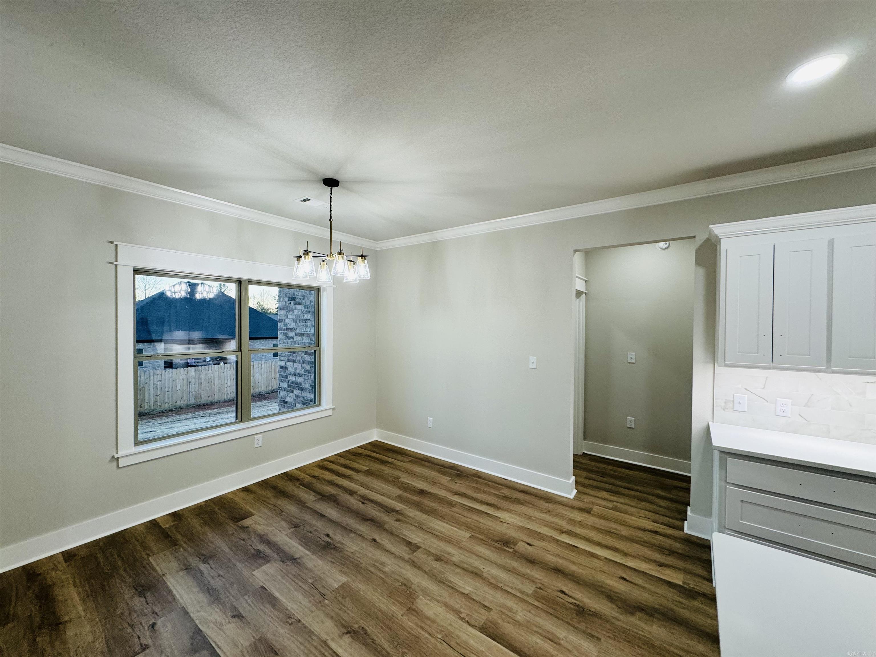 HIDDEN VALLEY ESTATES - Residential