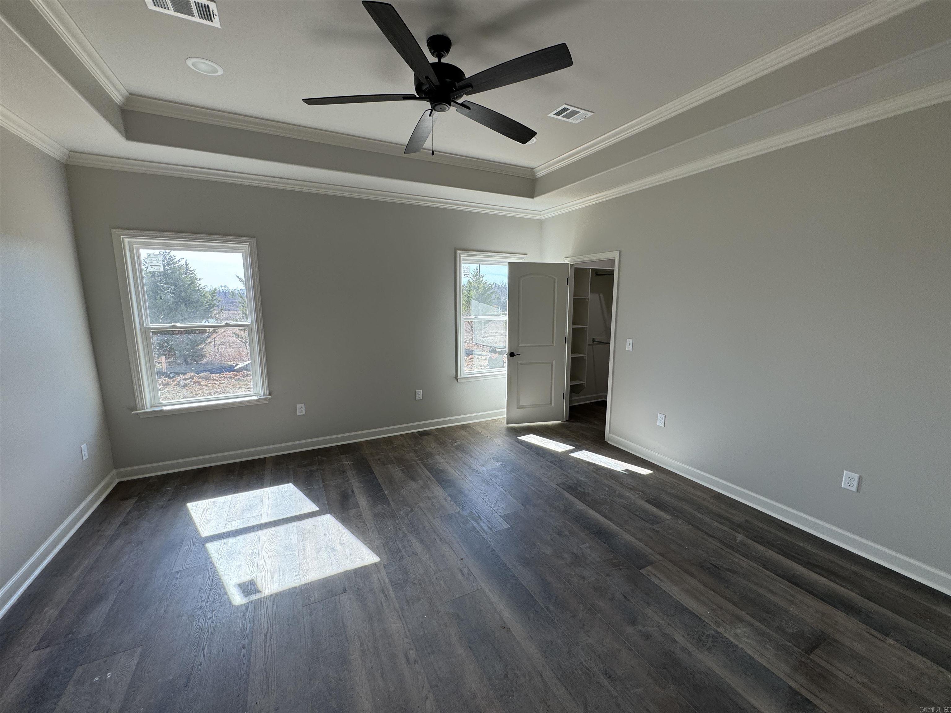 WANDERING RIDGE - Residential