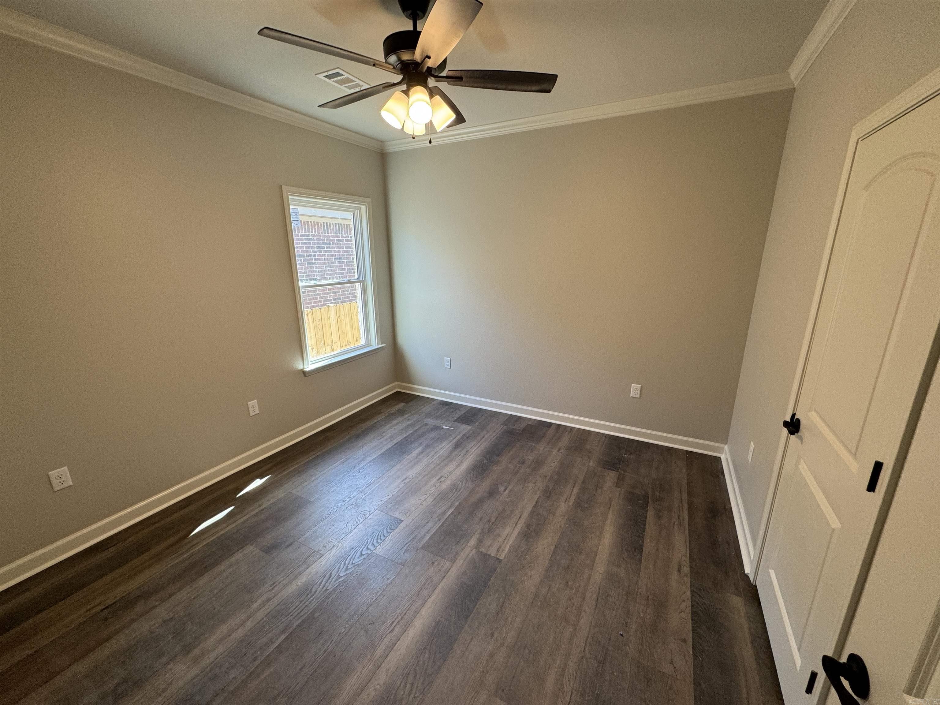 WANDERING RIDGE - Residential