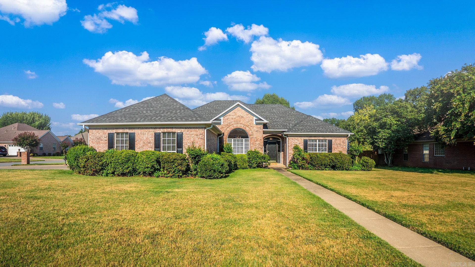 CATHERINE PLACE - Residential