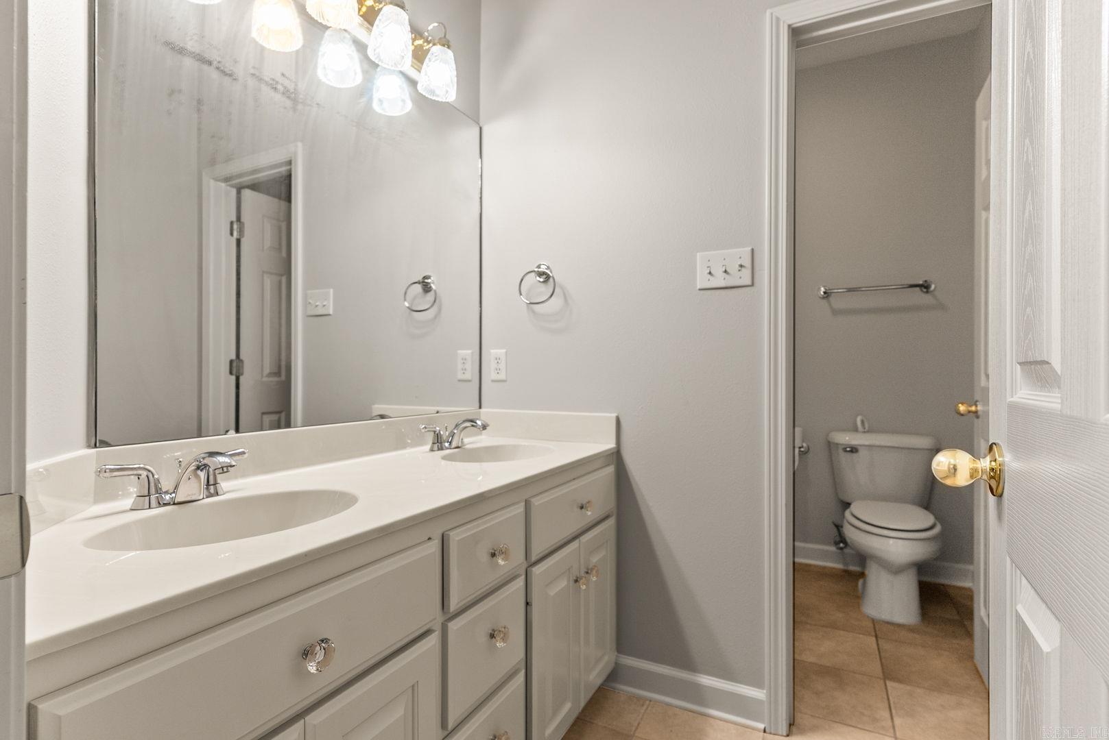 CATHERINE PLACE - Residential