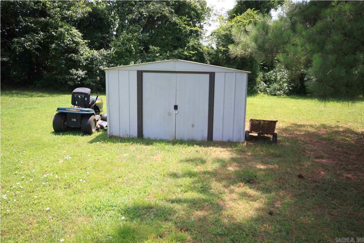 CREEKSIDE COUNTRY - Residential