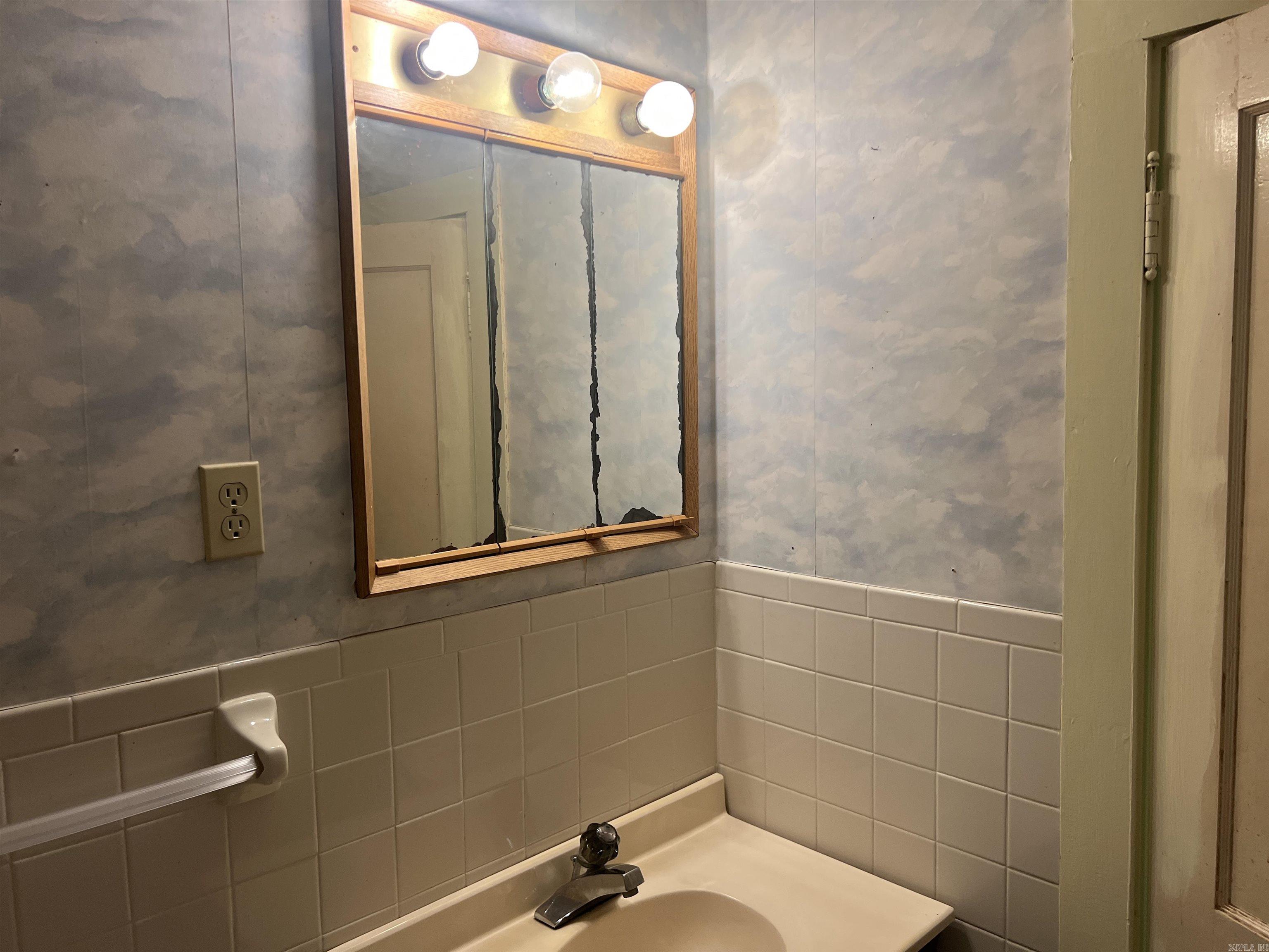 HUDSON ADD - Residential