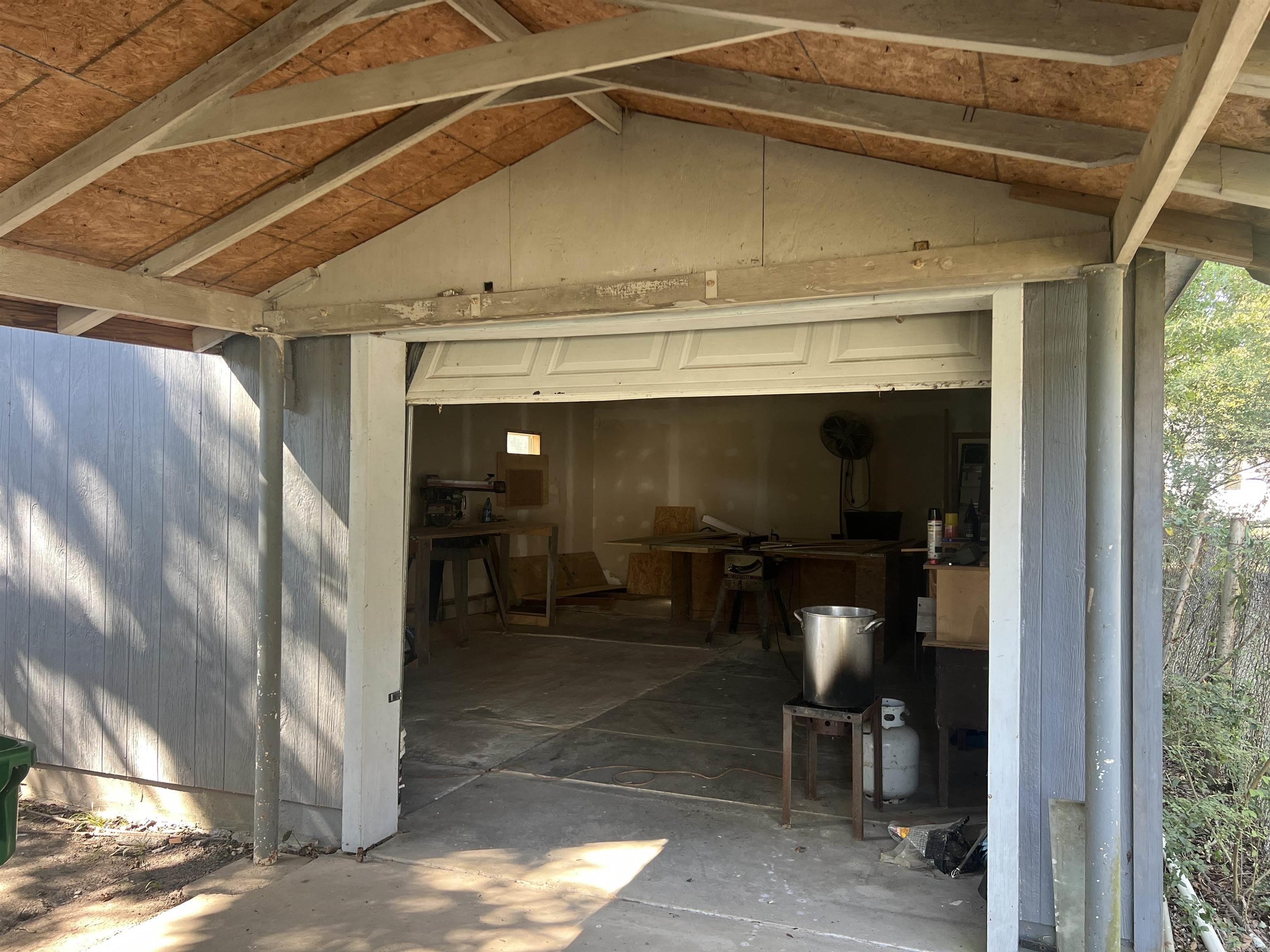 HUDSON ADD - Residential
