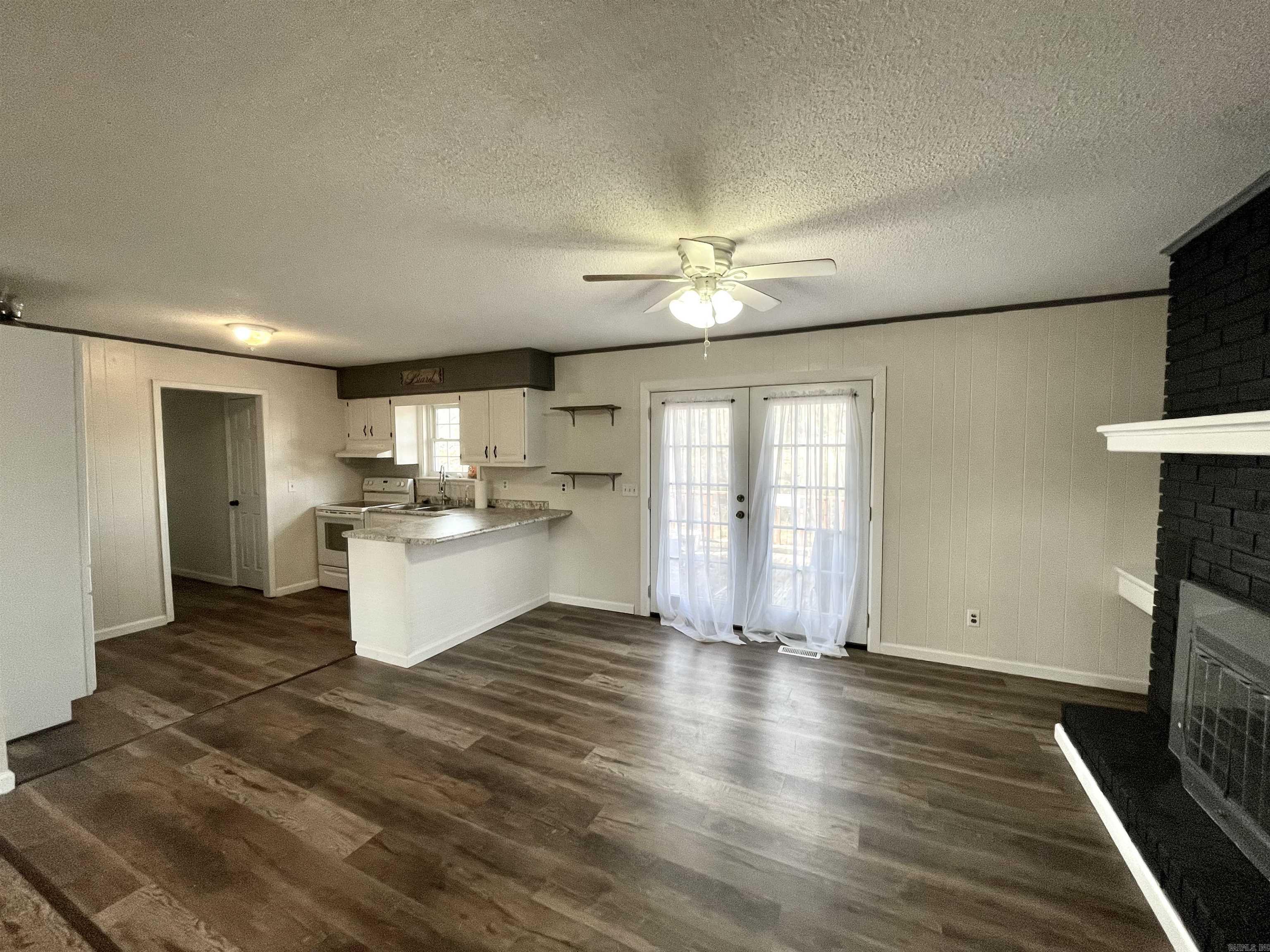 ARNOLD SPRINGS - Residential