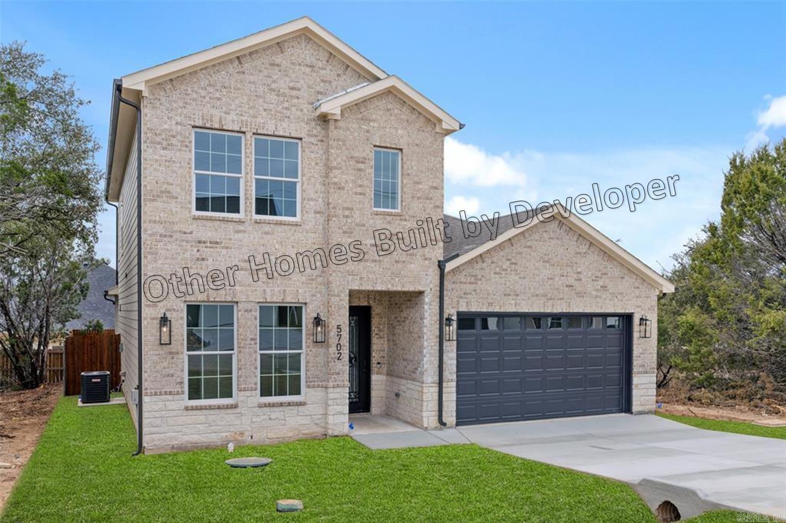 CHENAL VALLEY CHALAMONT PLACE - Residential