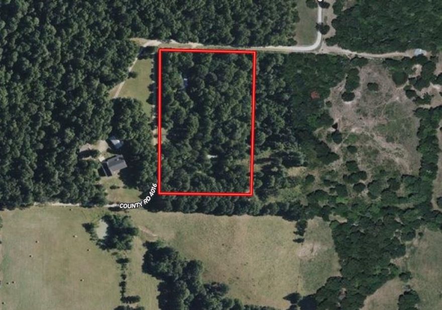 3 bed/2 bath double wide manufactured home on 5 acres m/l.