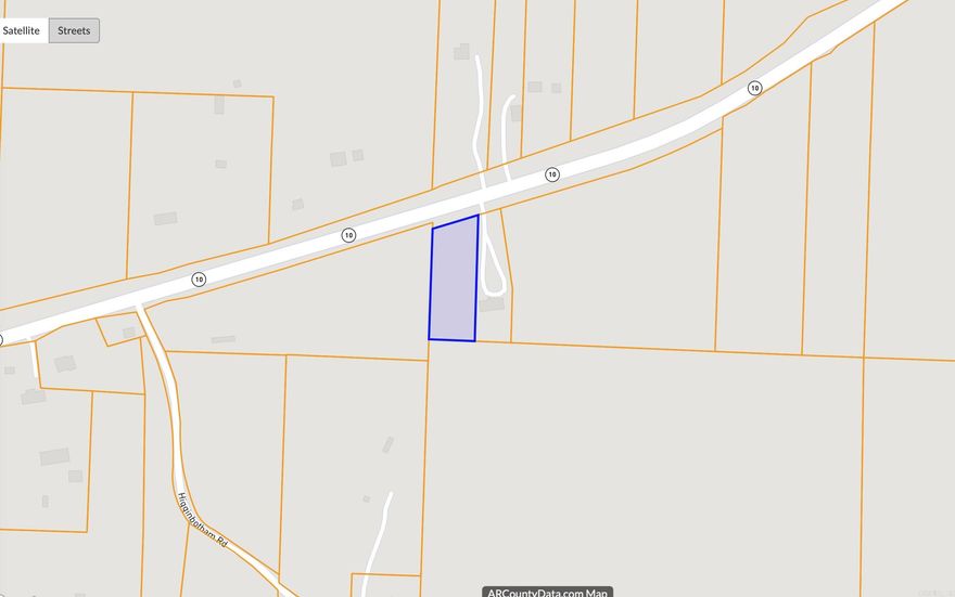 Nice flat, buildable +/- 1.13 acres. Utilities very nearby. Perfect for country living! ***Possible Owner Finance***