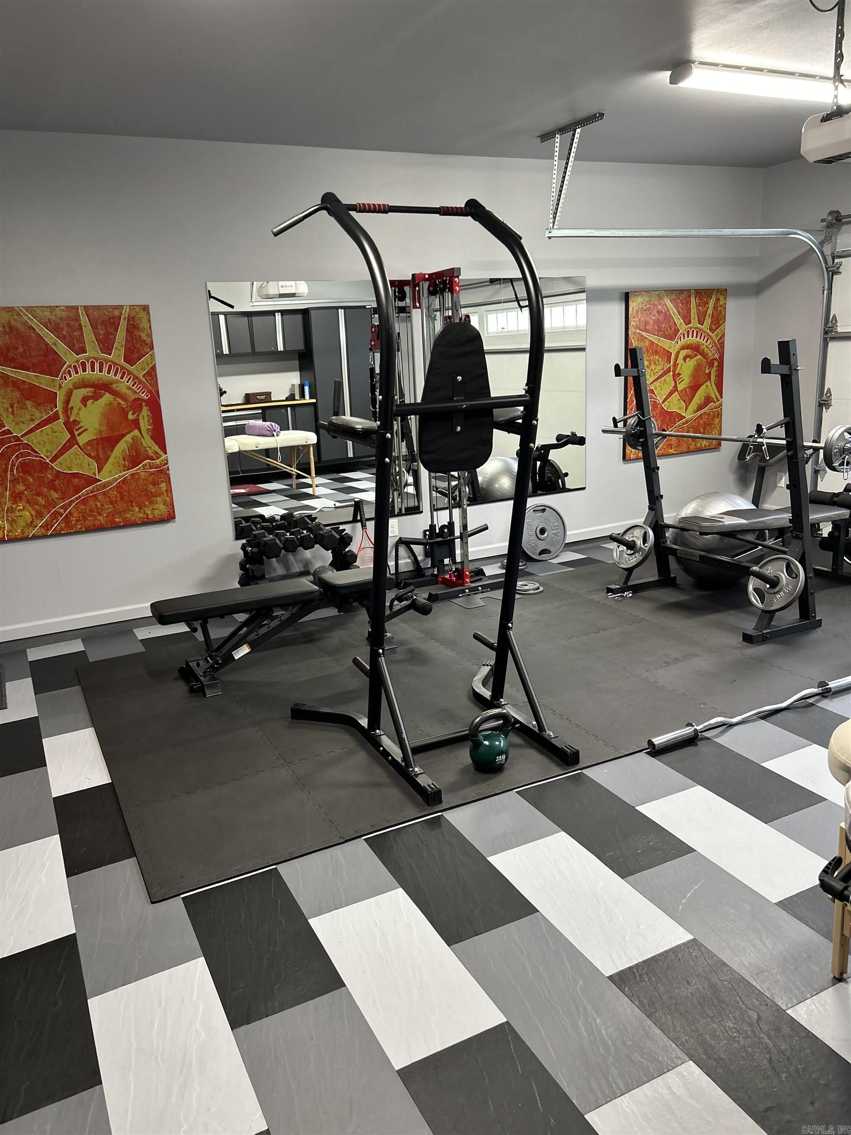 SPRING MEADOW - Residential