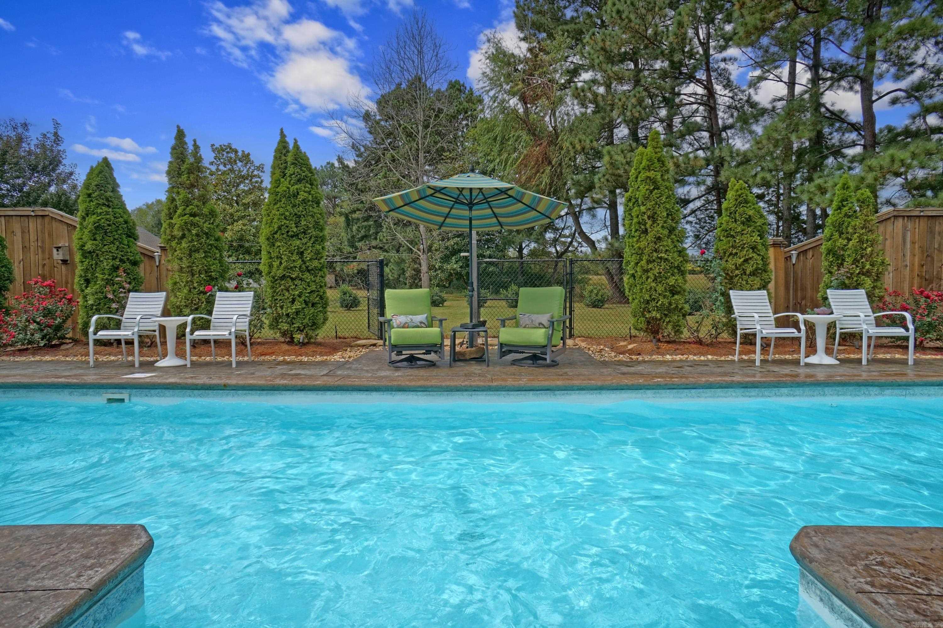 SPRING MEADOW - Residential