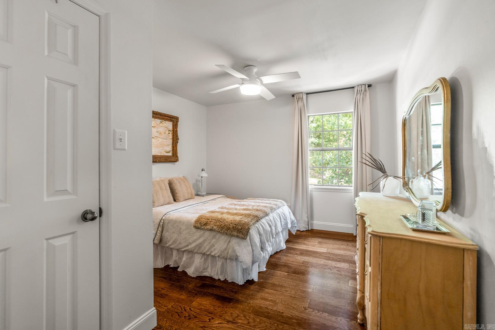 PEBBLE BEACH PARK - Residential