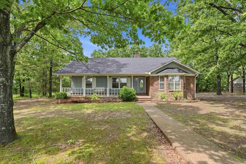 Photo of 17 Pigeon Roost Drive, Solgohachia, AR 72156 (MLS # 26016947)